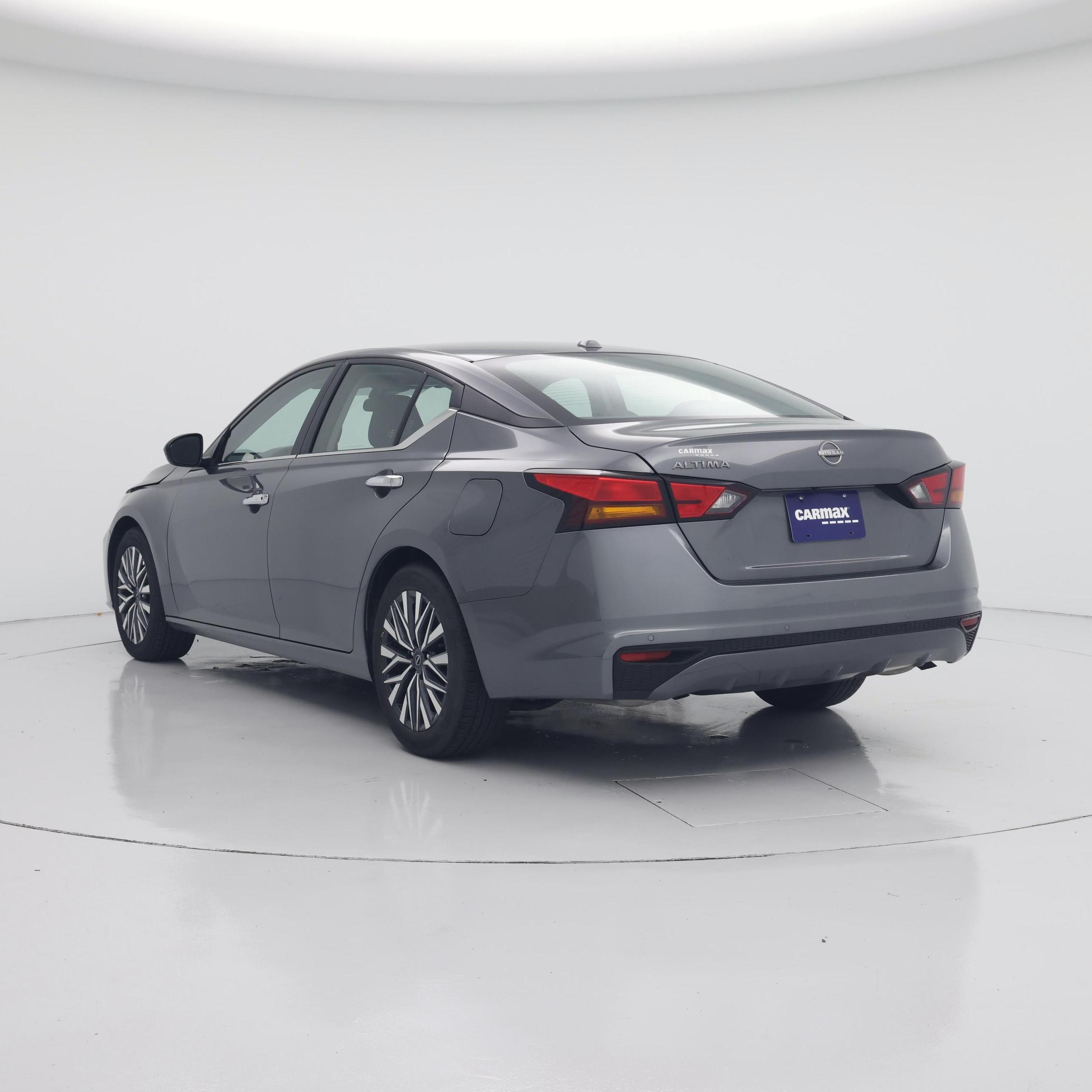 Thumbnail: 2025 Nissan Altima - 2