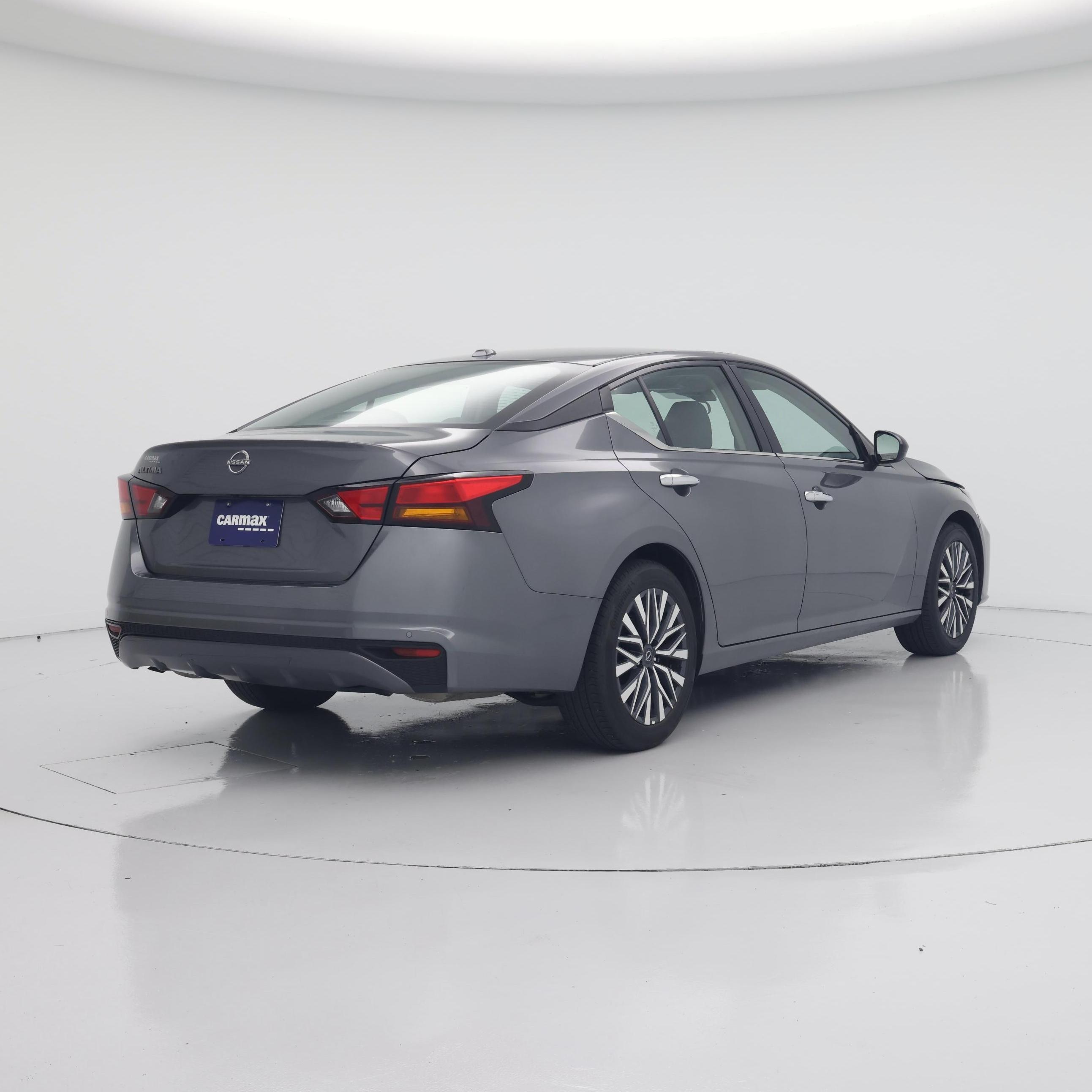Thumbnail: 2025 Nissan Altima - 8