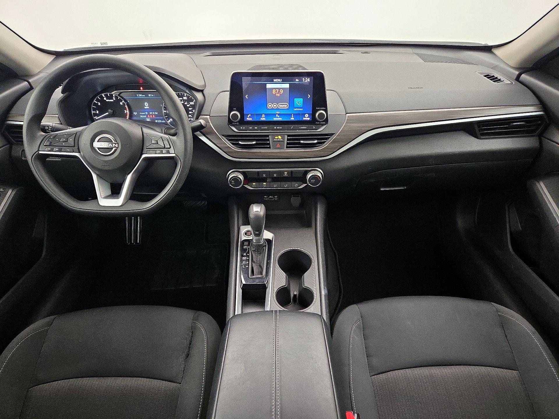 Thumbnail: 2025 Nissan Altima - 9