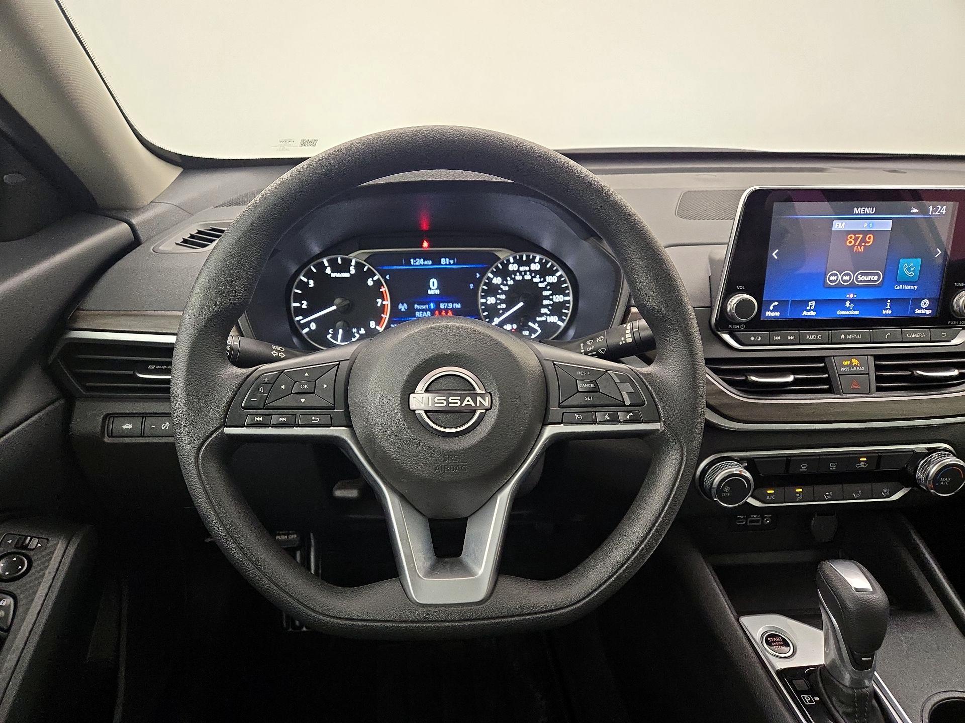 Thumbnail: 2025 Nissan Altima - 10