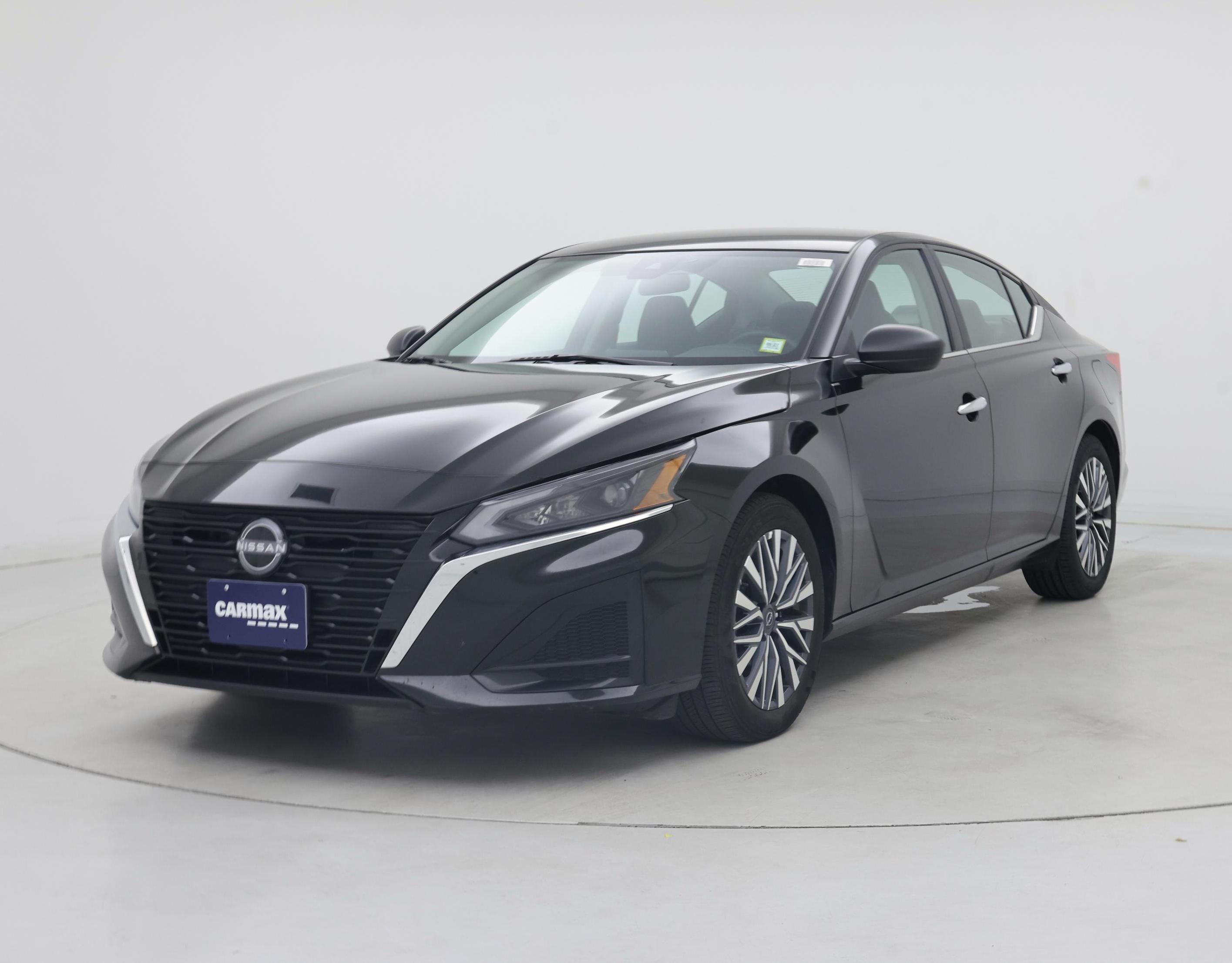 Thumbnail: 2025 Nissan Altima - 4