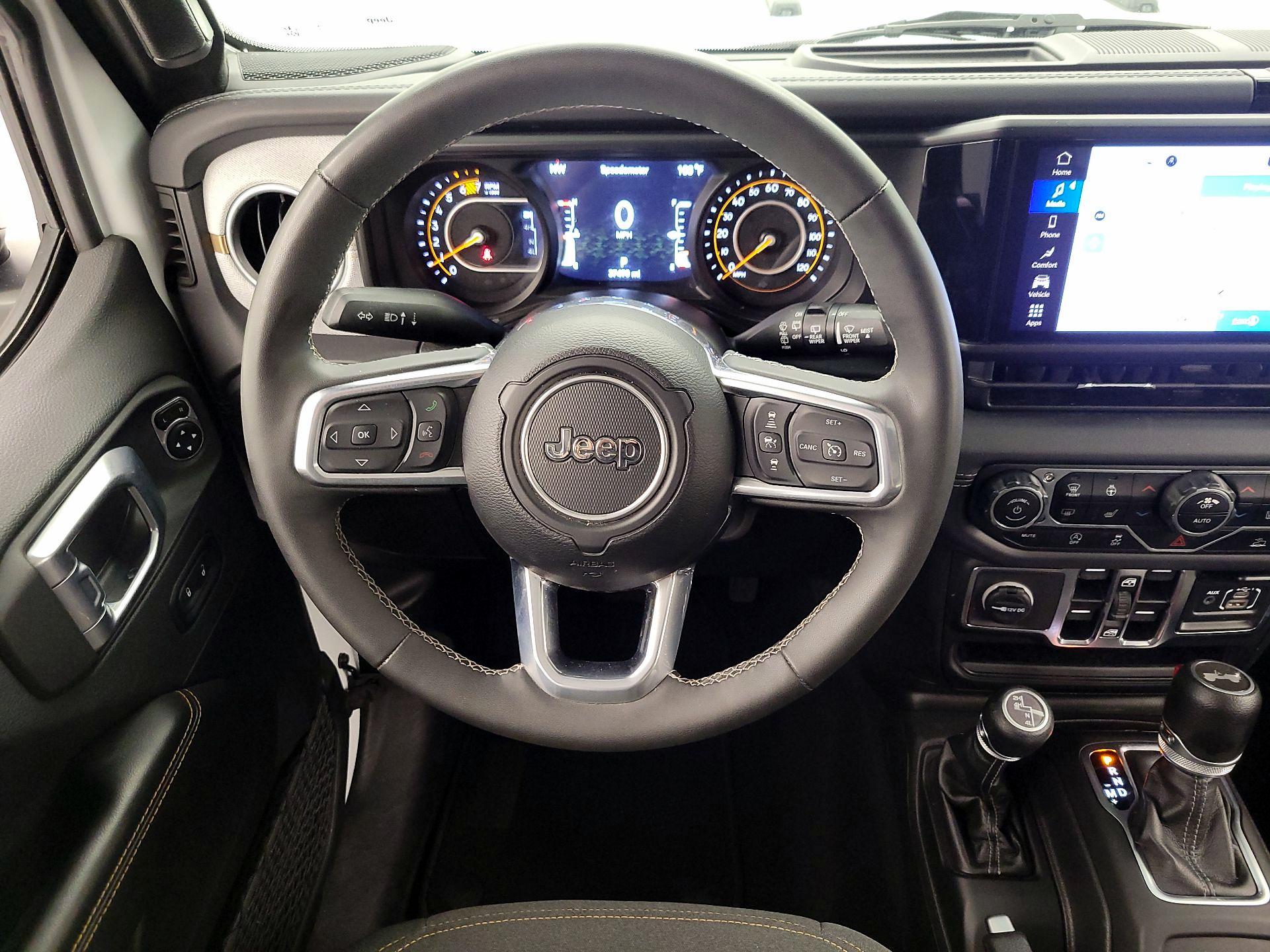 Thumbnail: 2025 Jeep Wrangler - 10