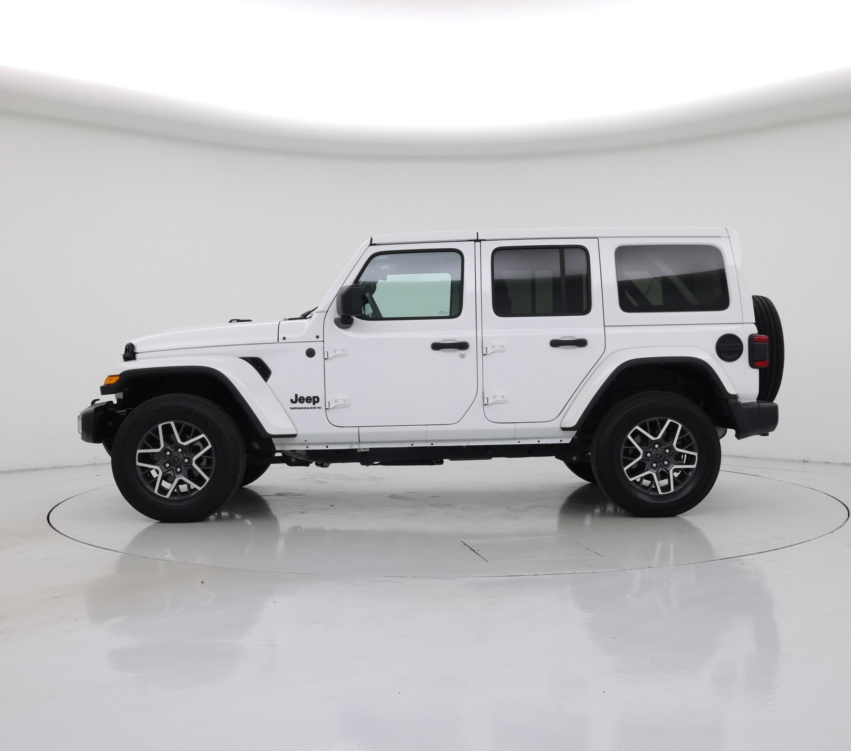 Thumbnail: 2025 Jeep Wrangler - 3