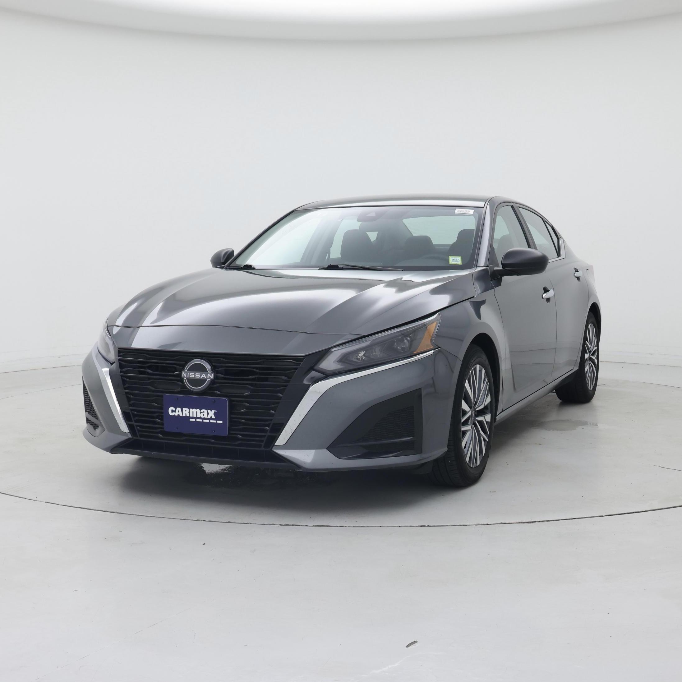 Thumbnail: 2025 Nissan Altima - 4