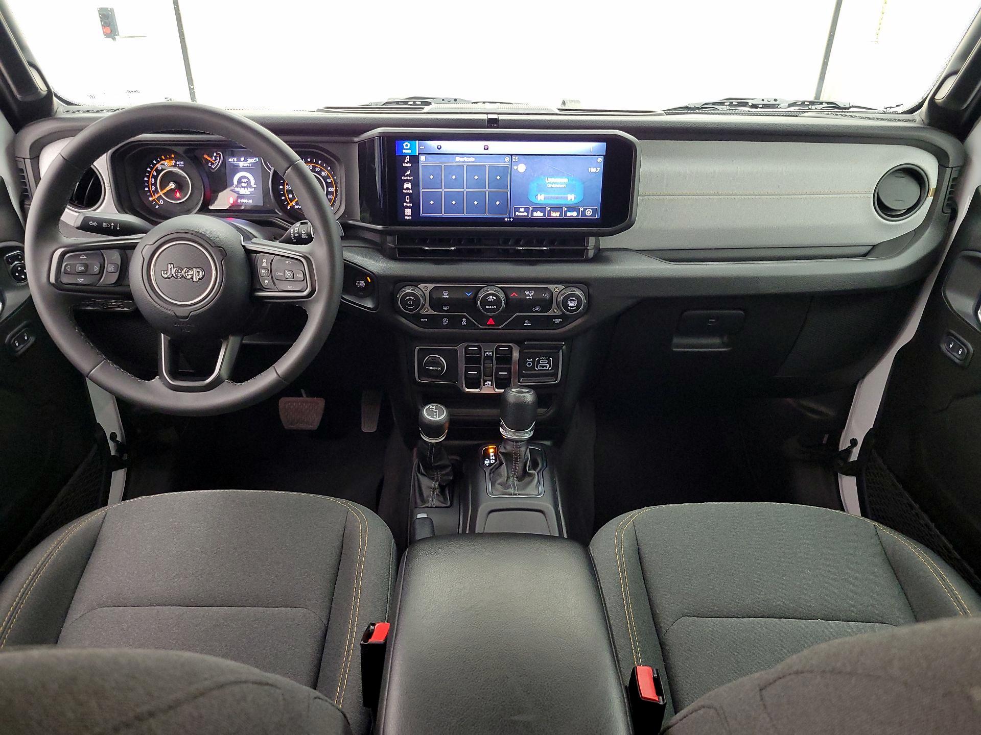 Thumbnail: 2025 Jeep Wrangler - 9