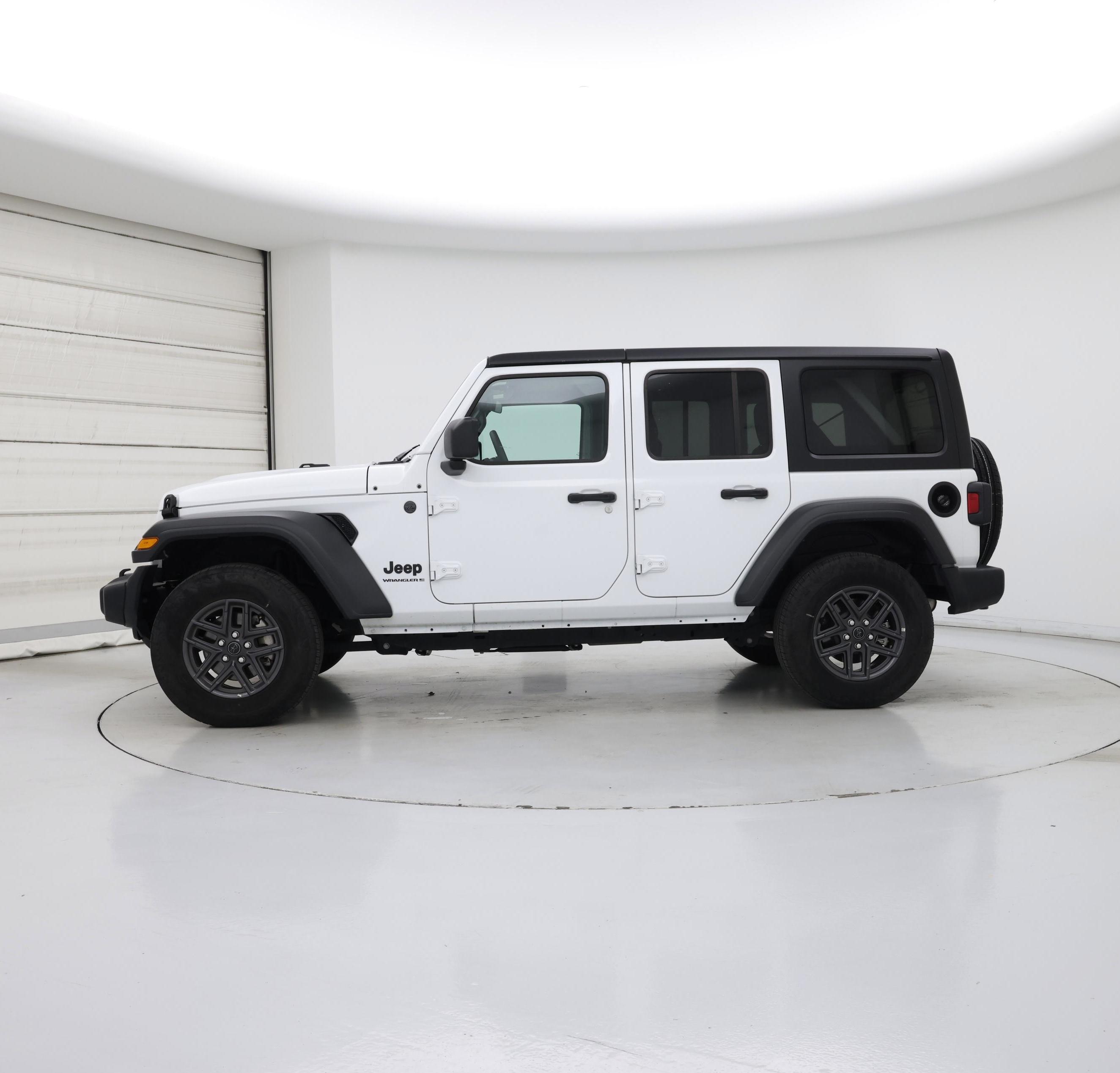 Thumbnail: 2025 Jeep Wrangler - 3
