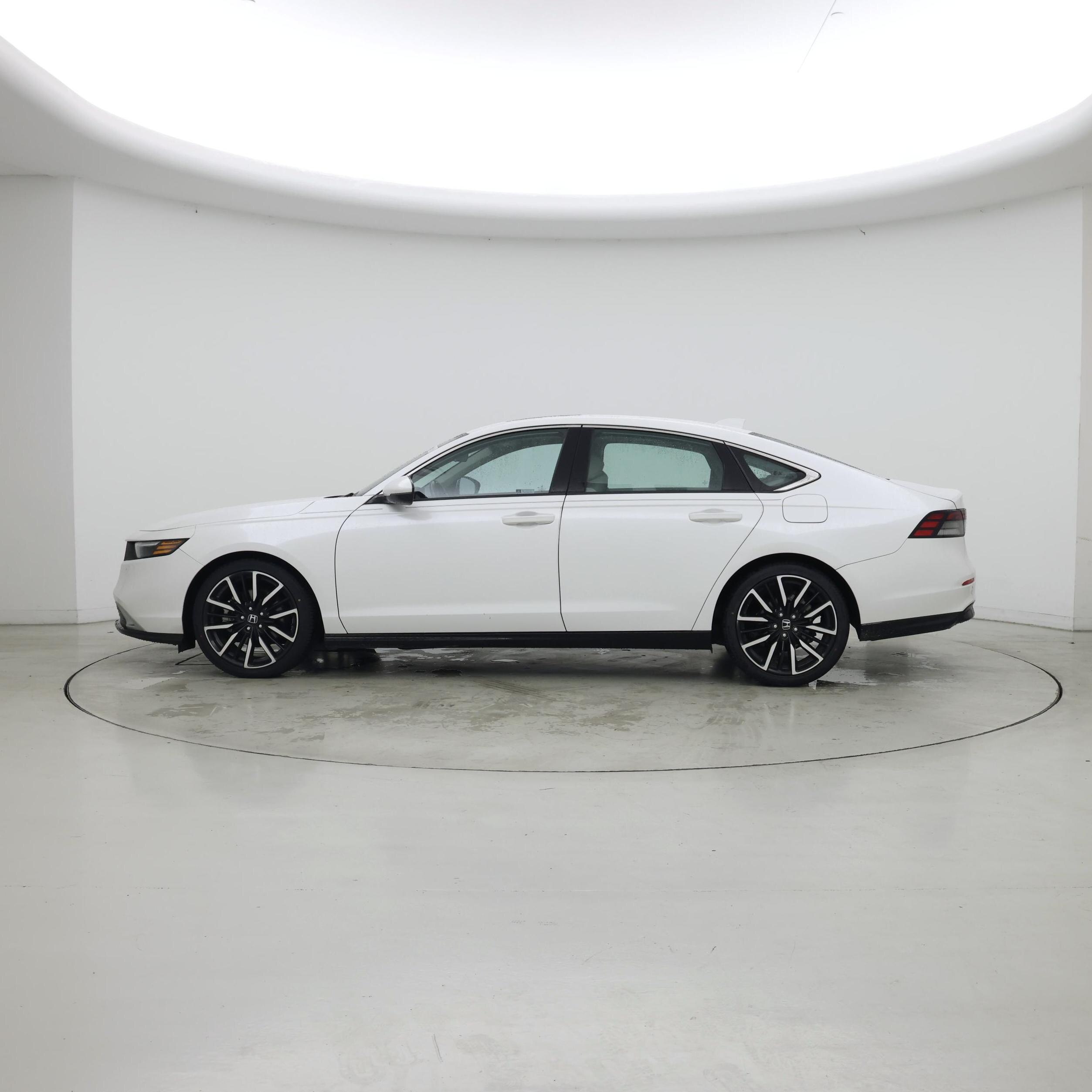 Thumbnail: 2023 Honda Accord - 3