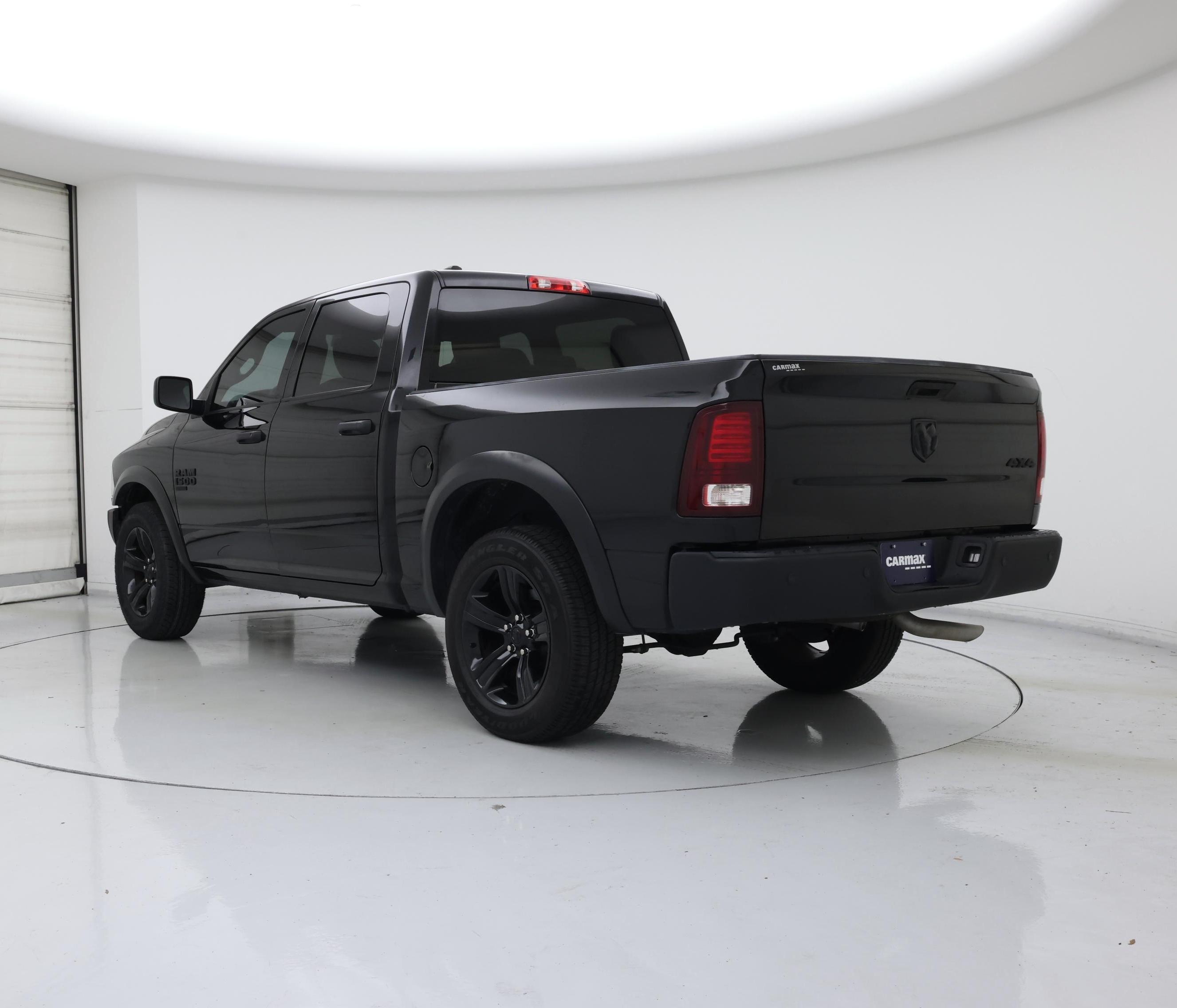 Thumbnail: 2024 RAM 1500 Classic - 2