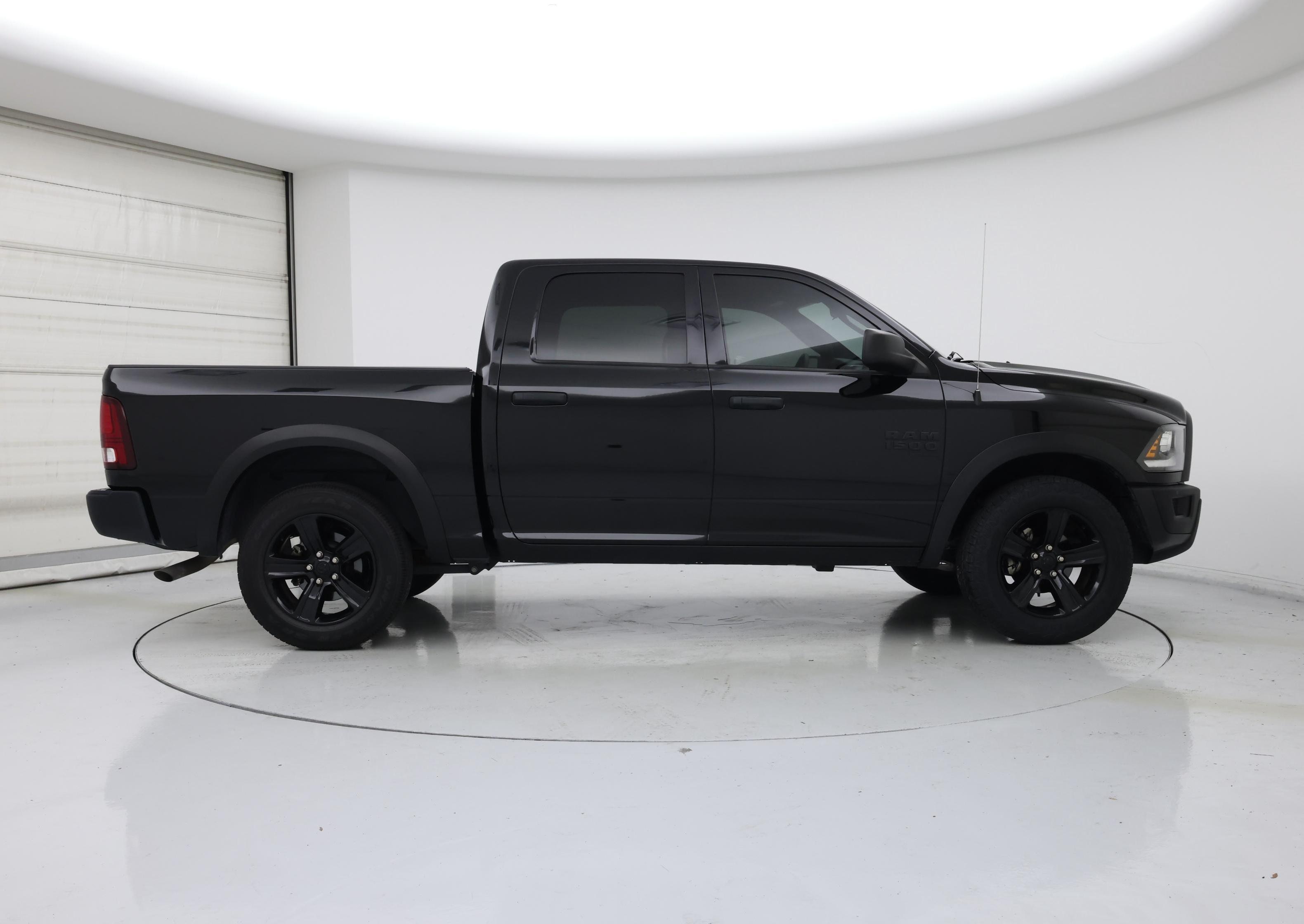 Thumbnail: 2024 RAM 1500 Classic - 7