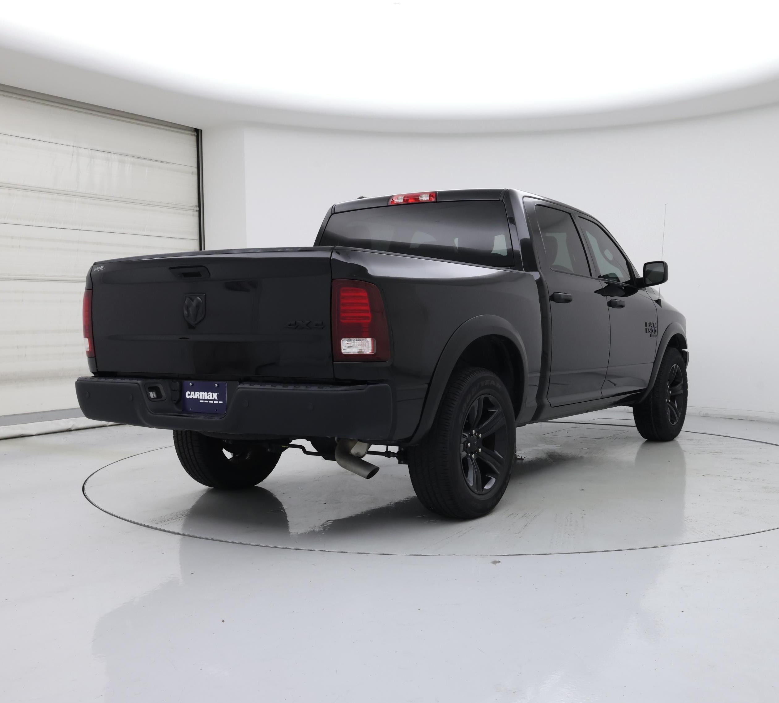 Thumbnail: 2024 RAM 1500 Classic - 8