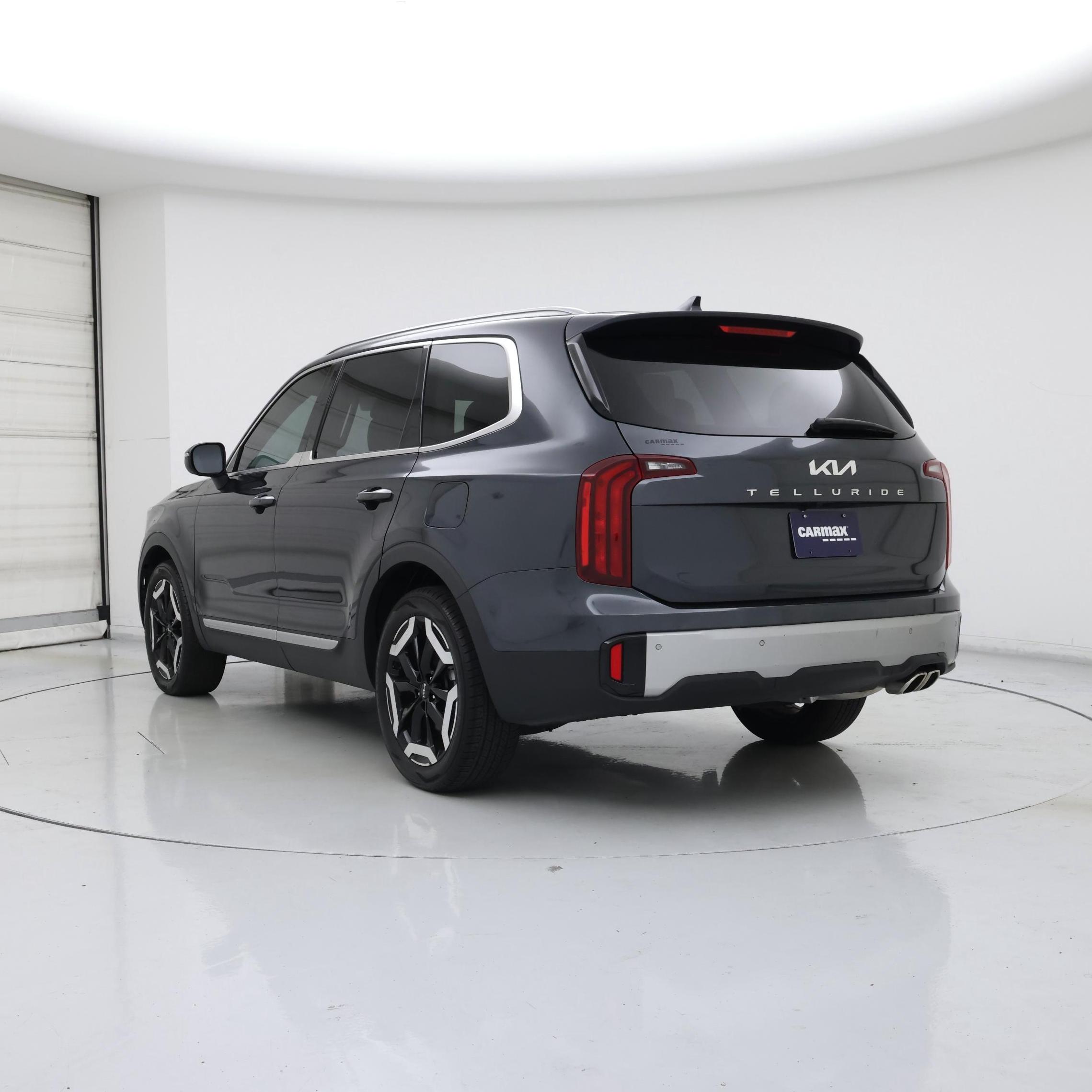 Thumbnail: 2023 Kia Telluride - 2