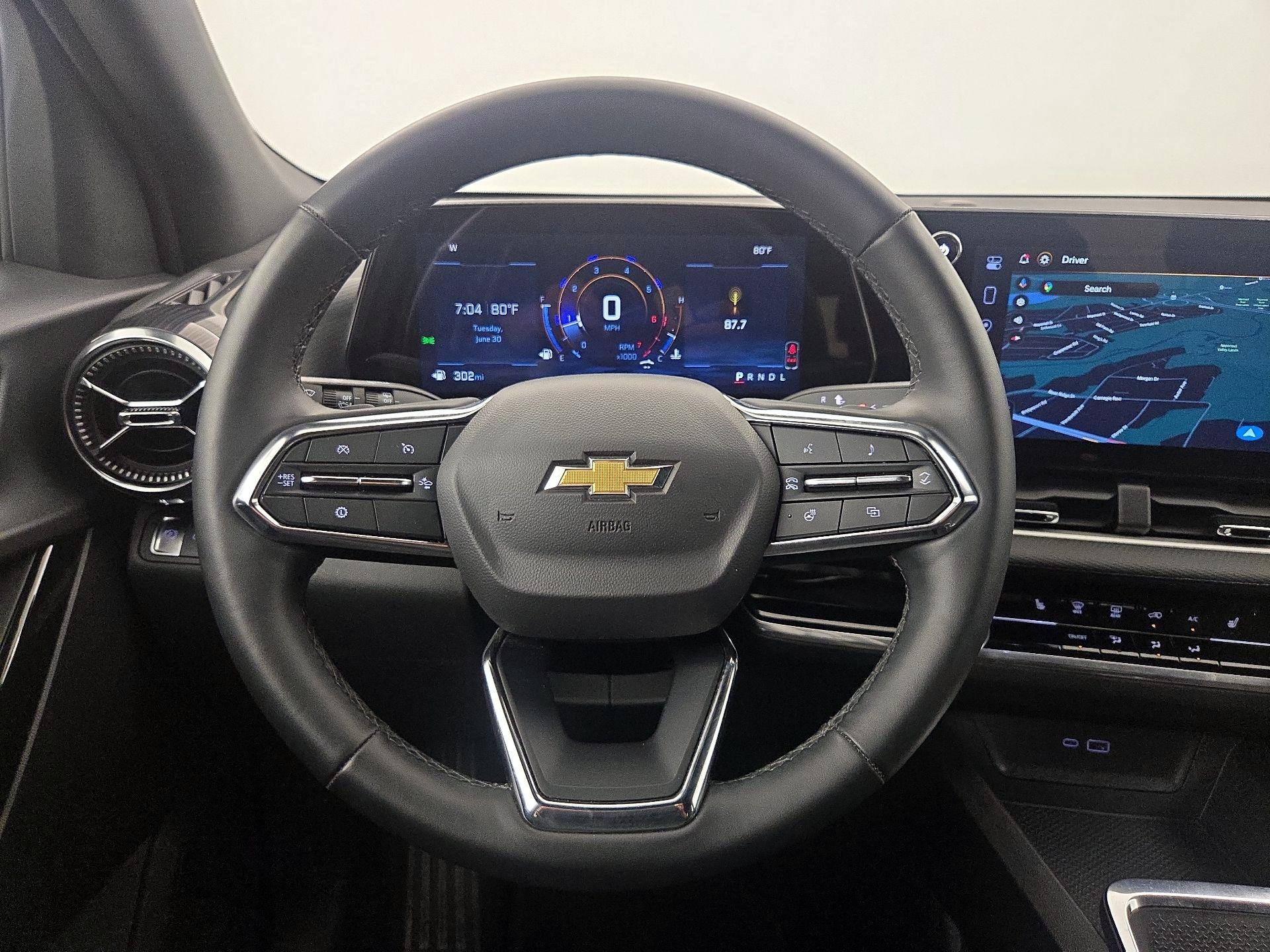 Thumbnail: 2025 Chevrolet Equinox - 10