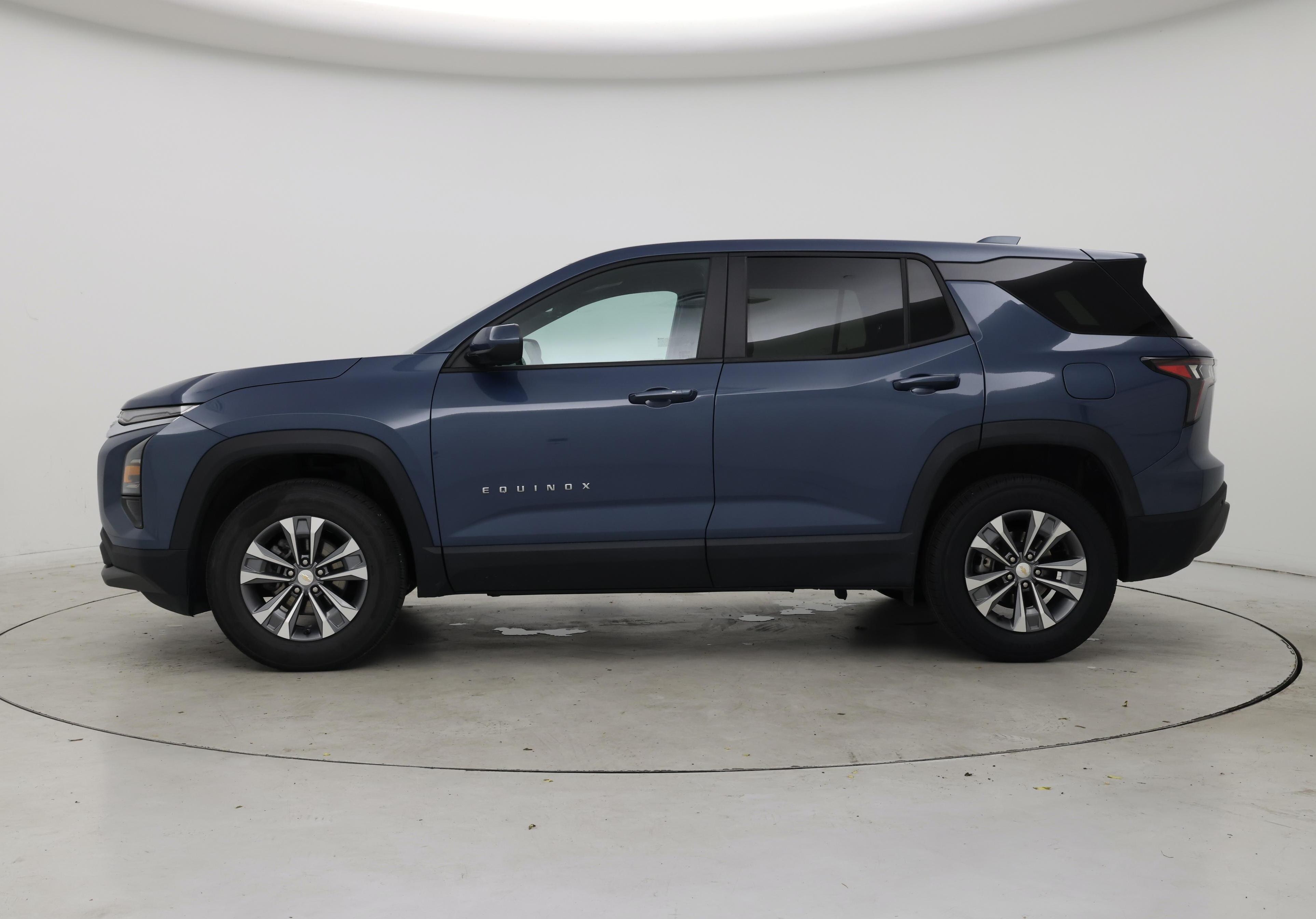 Thumbnail: 2025 Chevrolet Equinox - 3