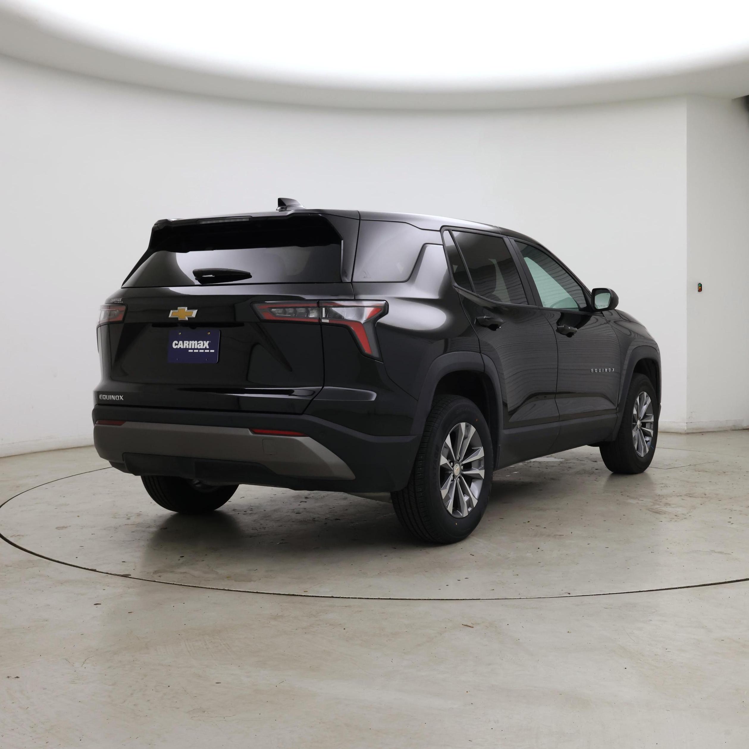 Thumbnail: 2025 Chevrolet Equinox - 8