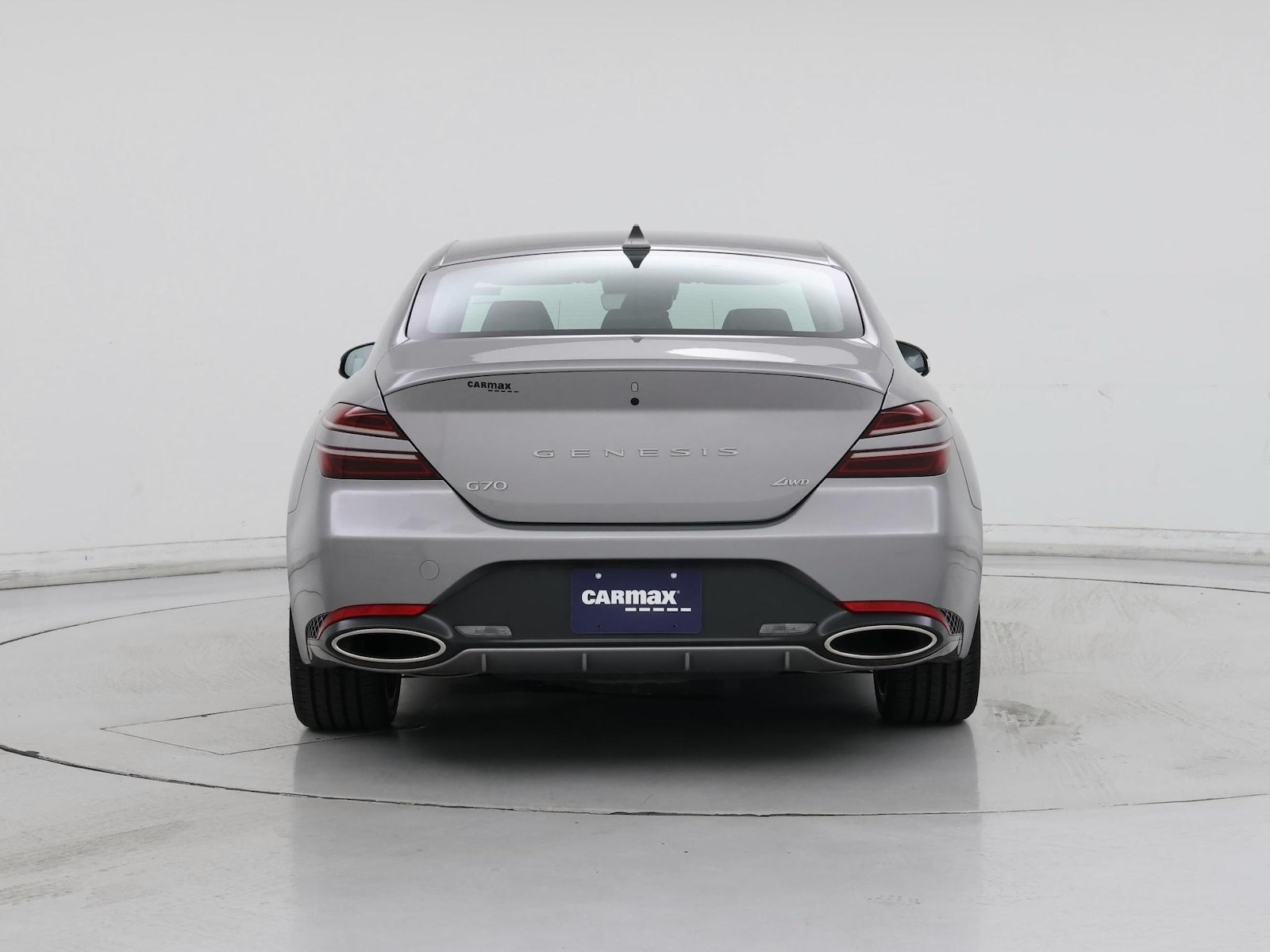 2025 GENESIS G70 Standard - Photo 7