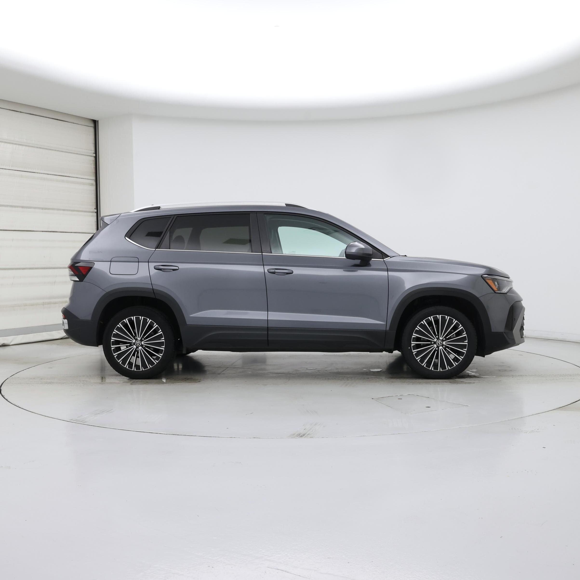 Thumbnail: 2025 Volkswagen Taos - 7