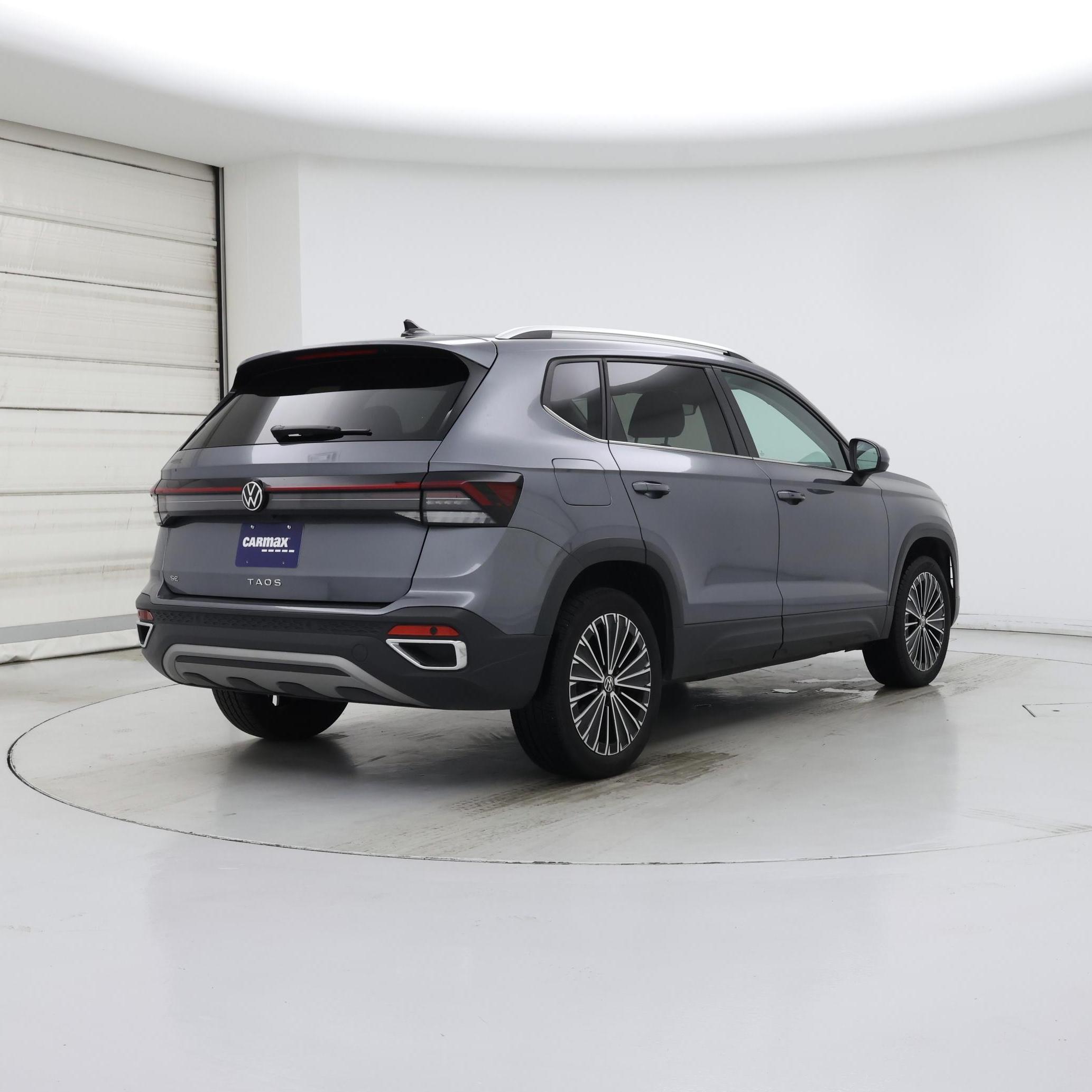 Thumbnail: 2025 Volkswagen Taos - 8