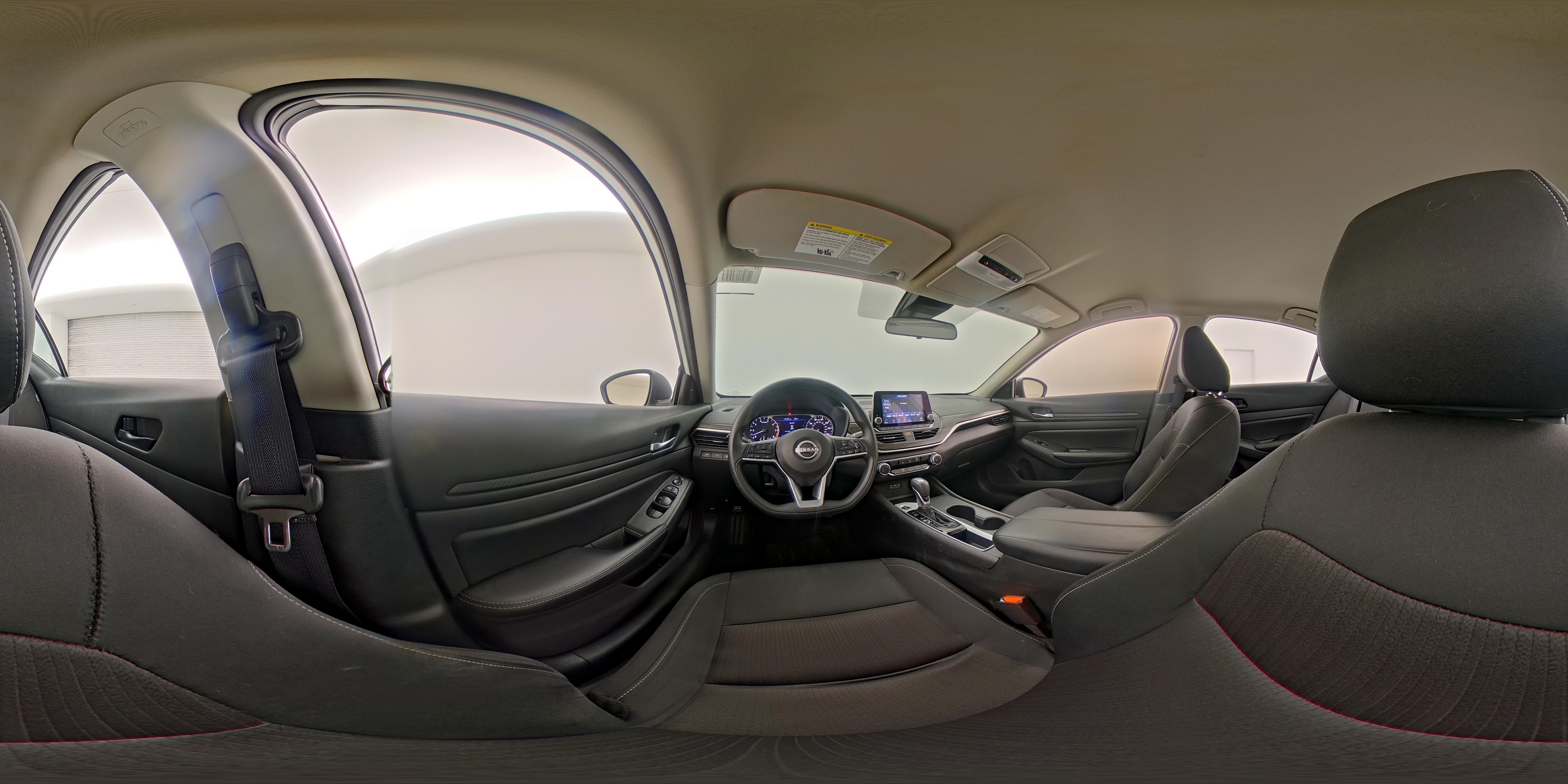 2025 Nissan Altima SV - Photo 26