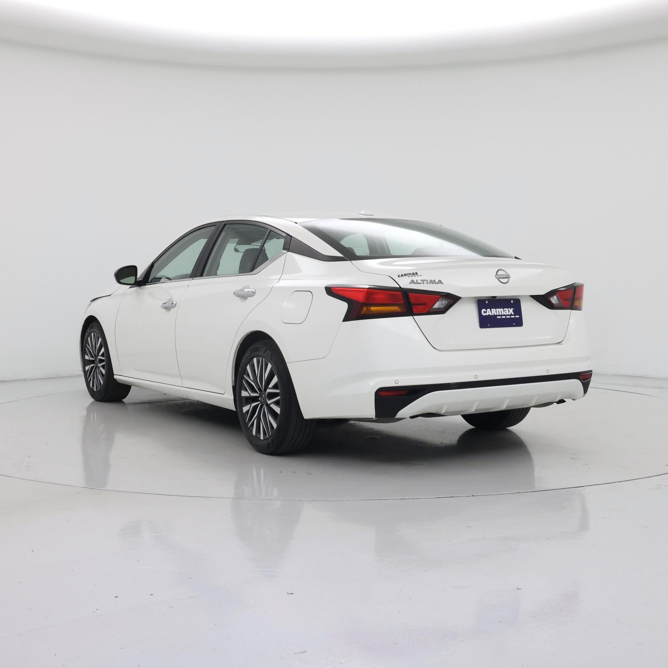 Thumbnail: 2025 Nissan Altima - 2