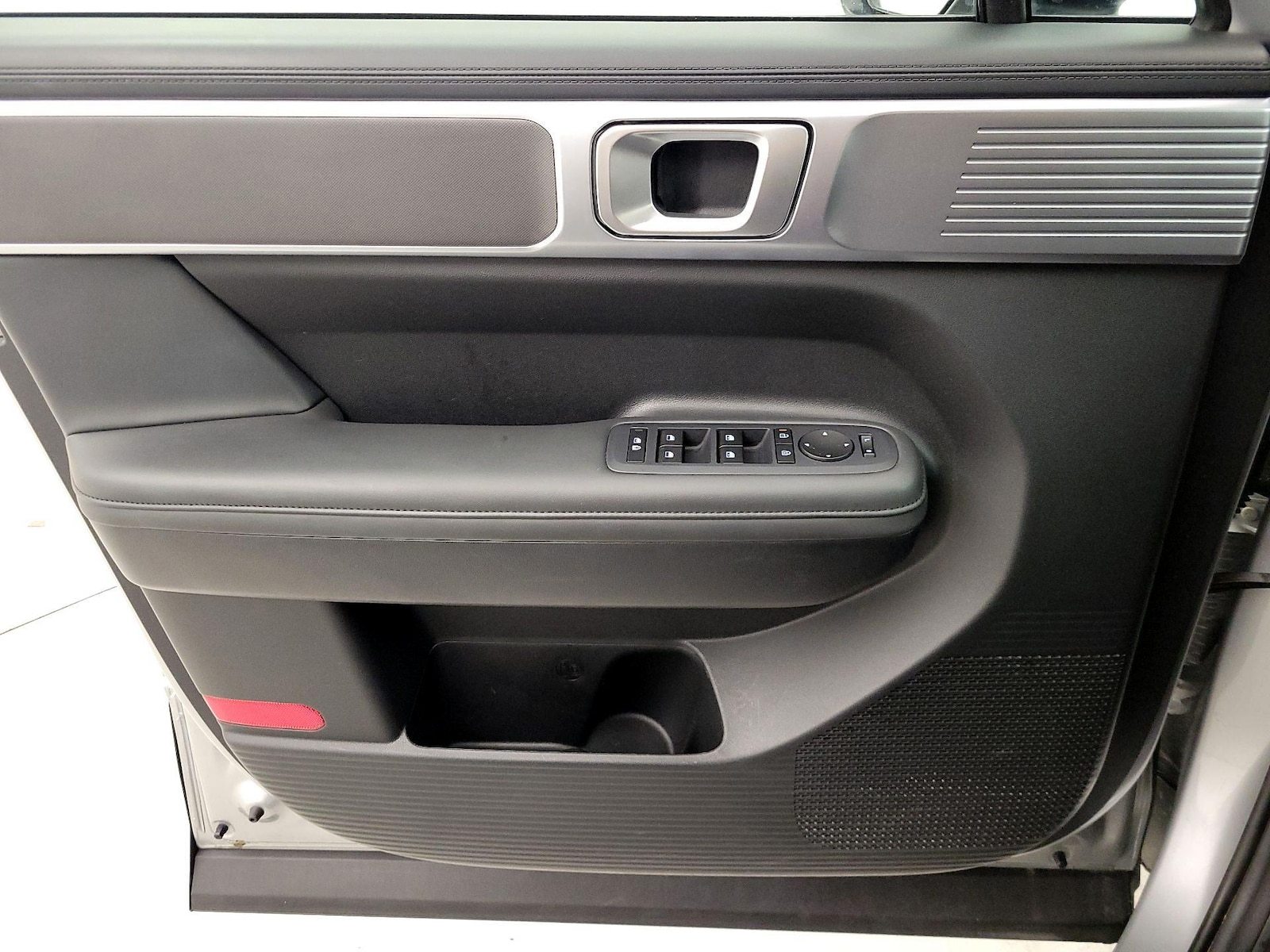2025 Hyundai Santa Fe SEL - Photo 13