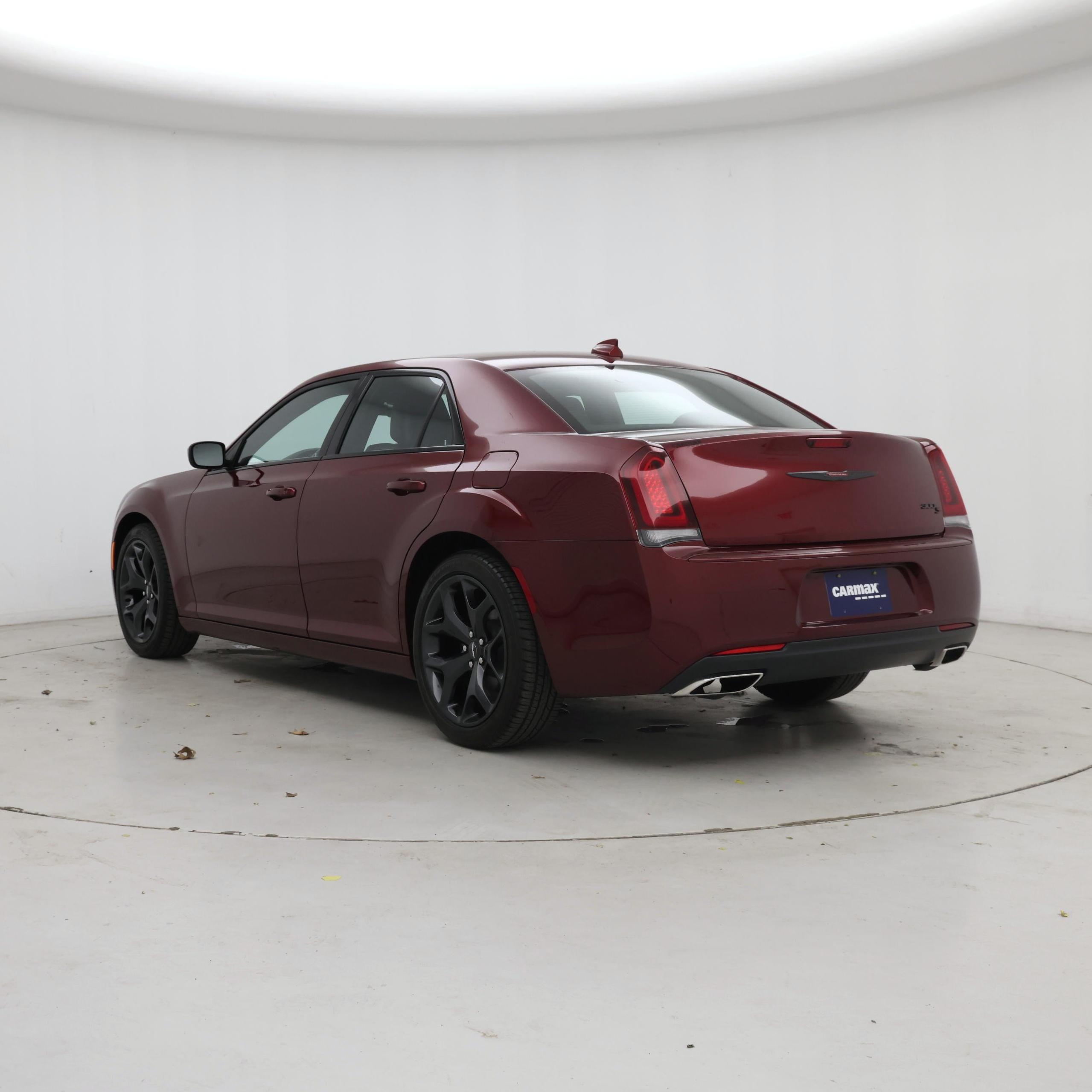 Thumbnail: 2020 Chrysler 300 - 2