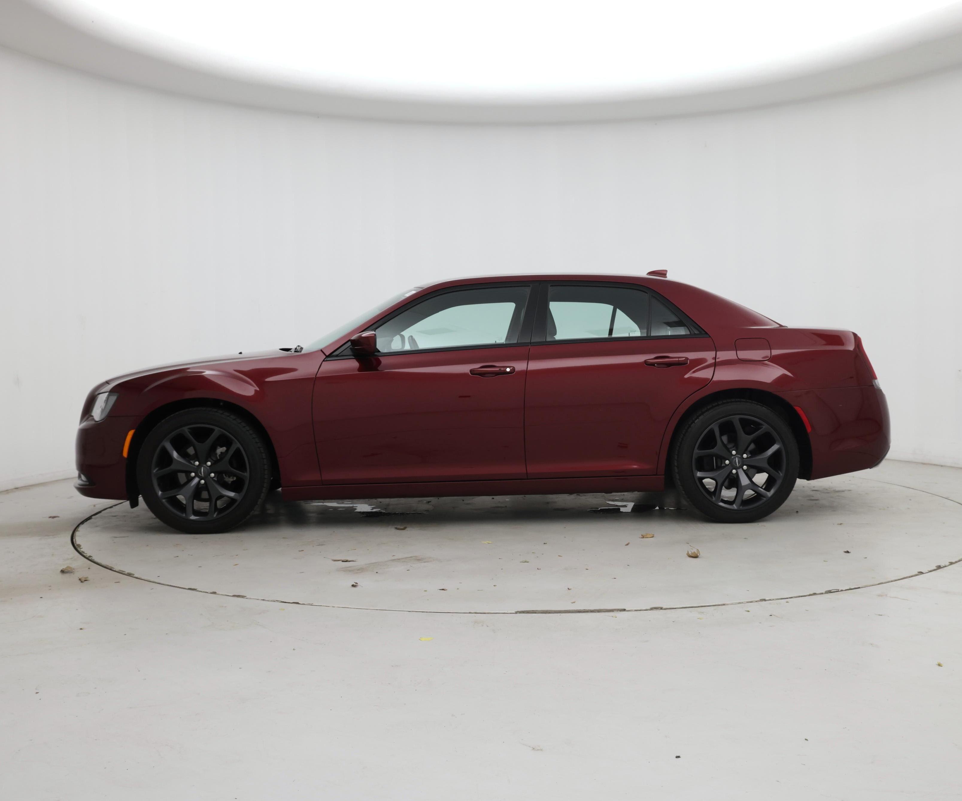 Thumbnail: 2020 Chrysler 300 - 3