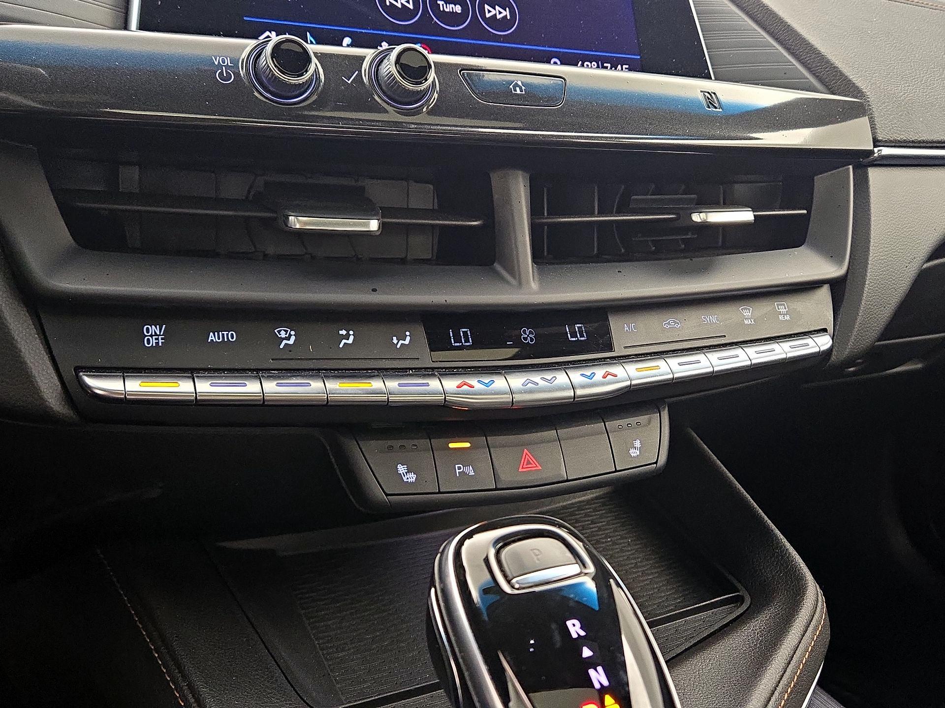 Thumbnail: 2020 Cadillac CT4 - 16
