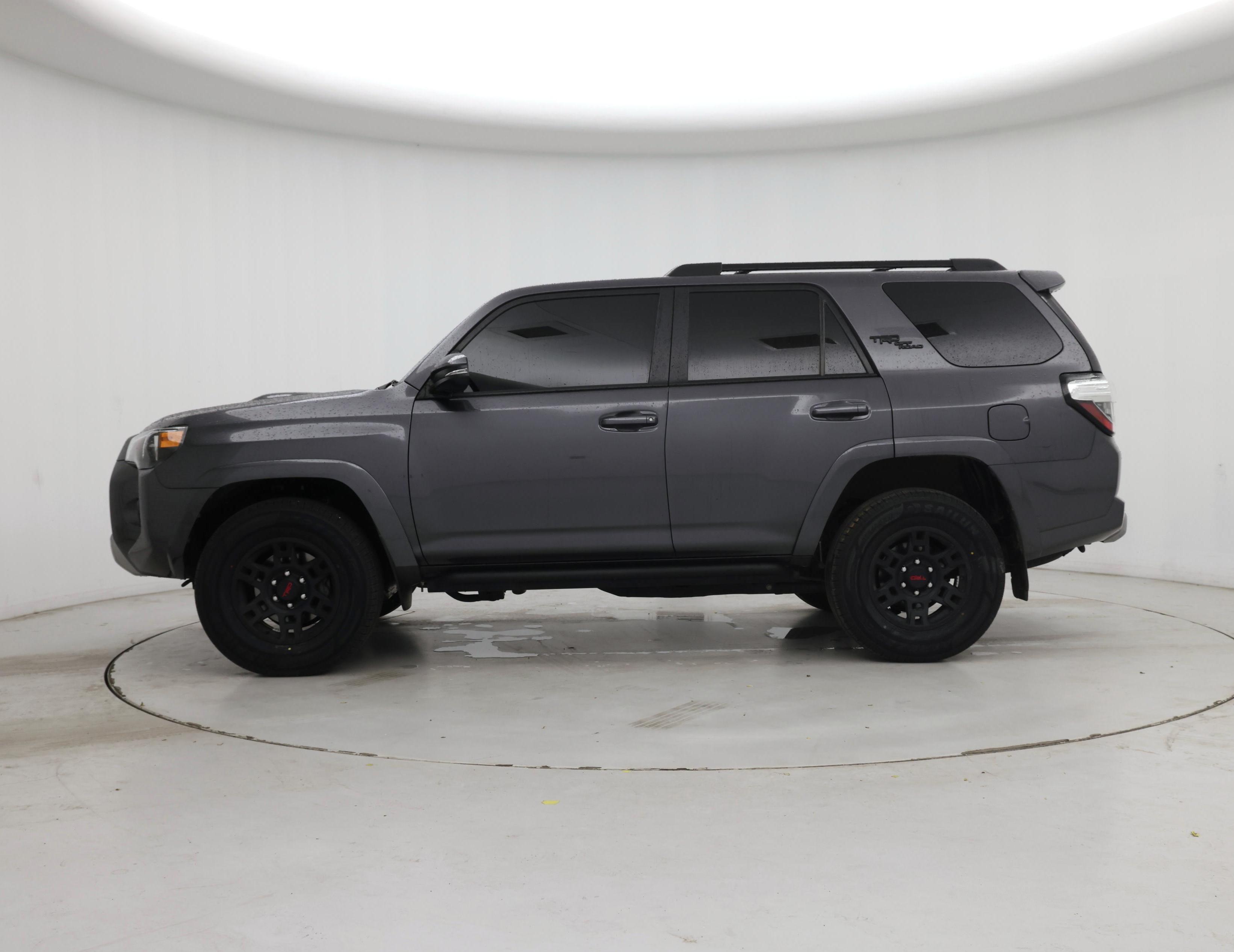 Thumbnail: 2023 Toyota 4Runner - 3
