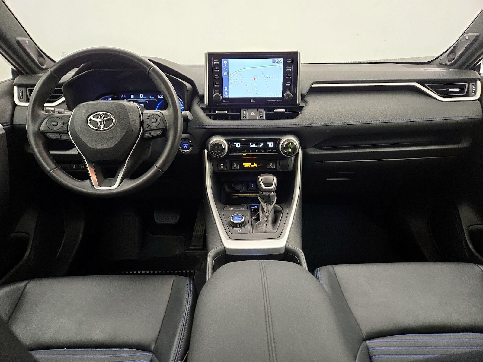 2020 Toyota RAV4 XSE - Photo 10