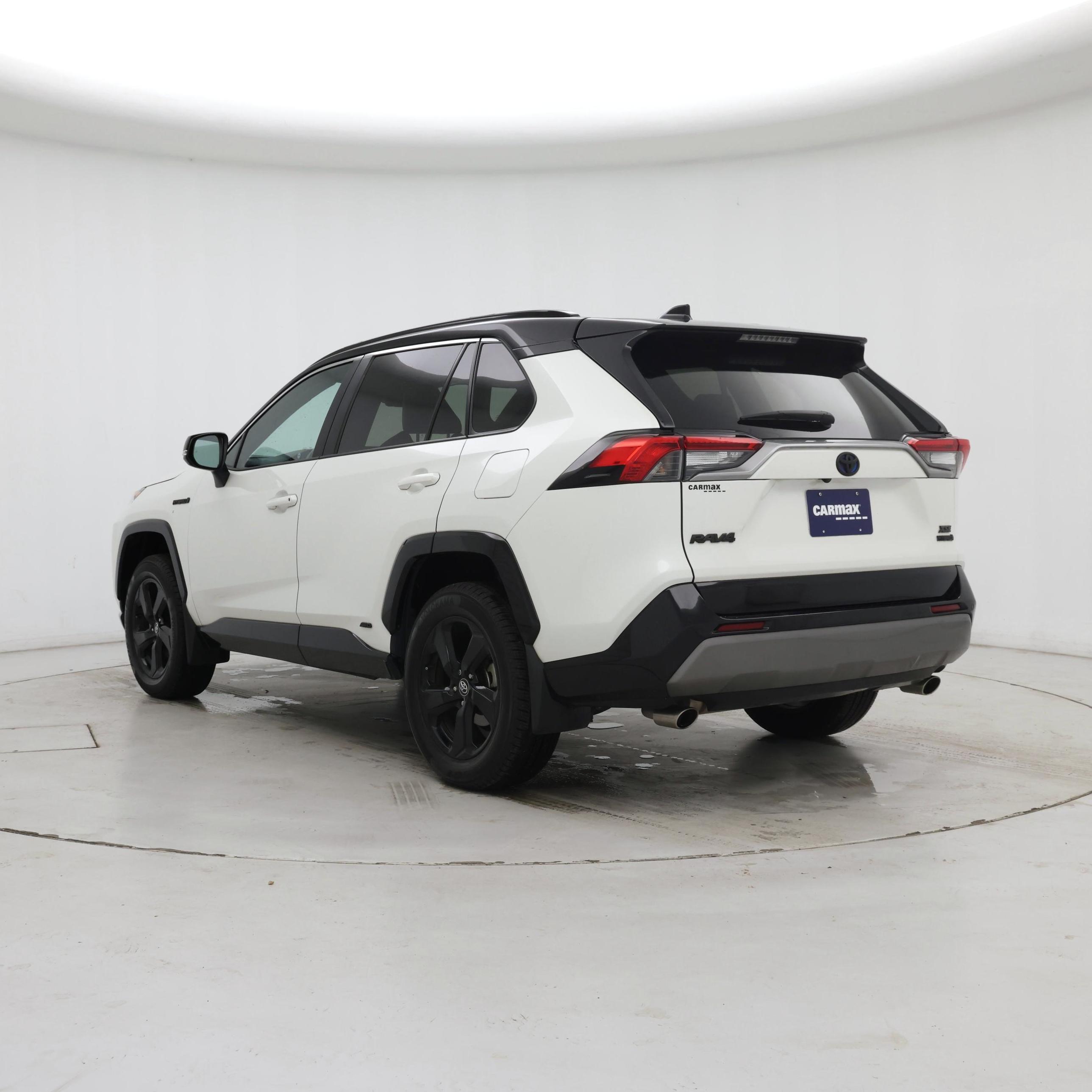 Thumbnail: 2020 Toyota RAV4 - 2