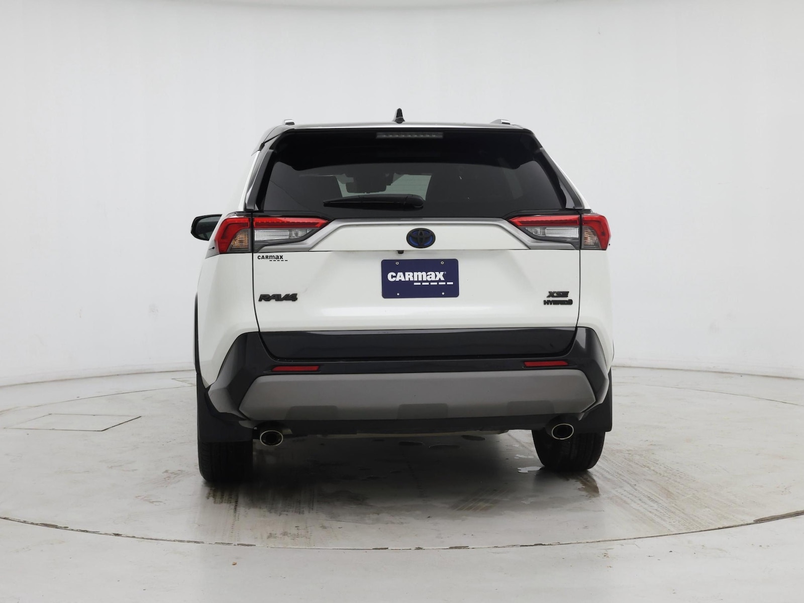 2020 Toyota RAV4 XSE - Photo 7