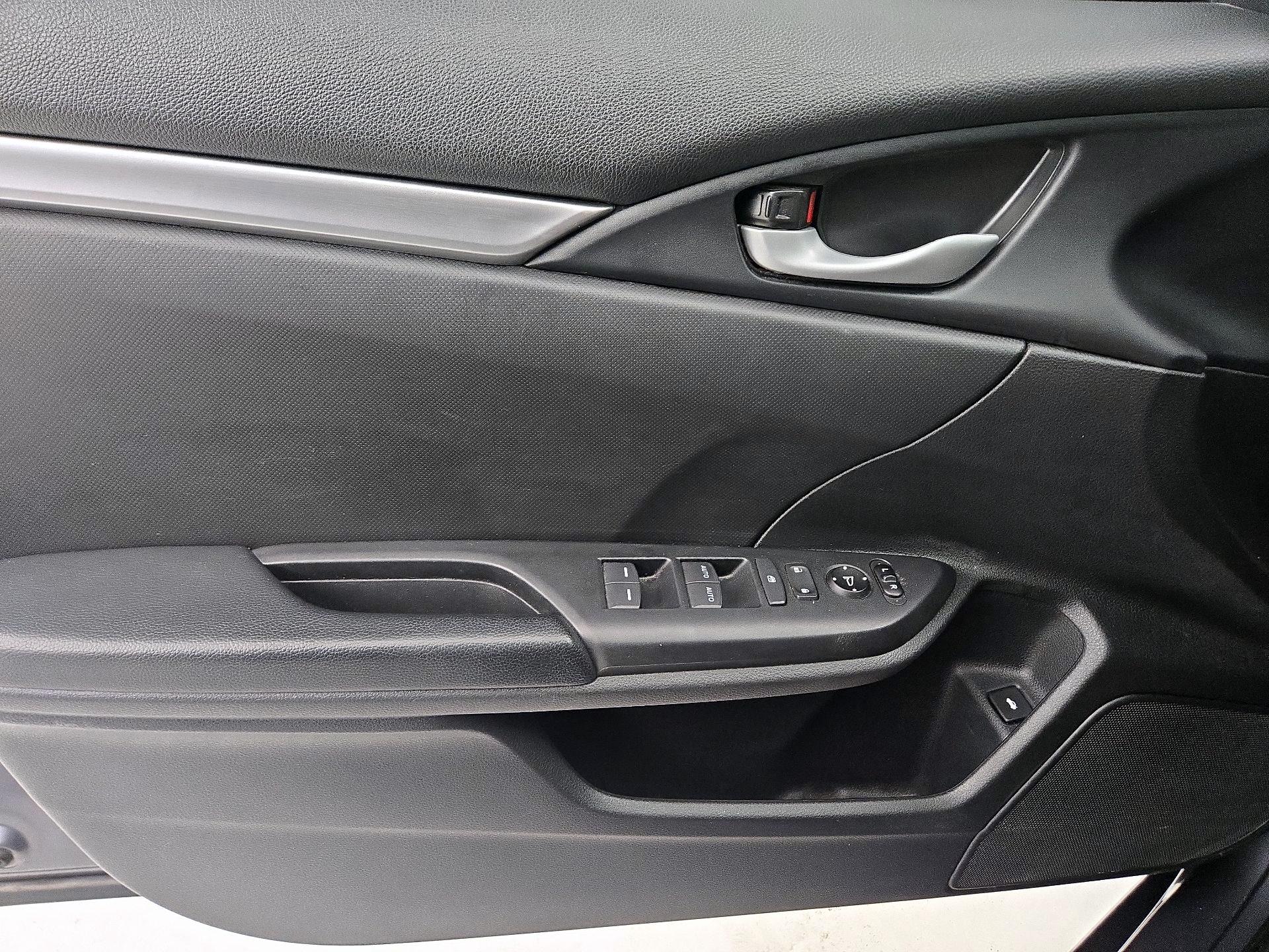Thumbnail: 2020 Honda Civic - 12