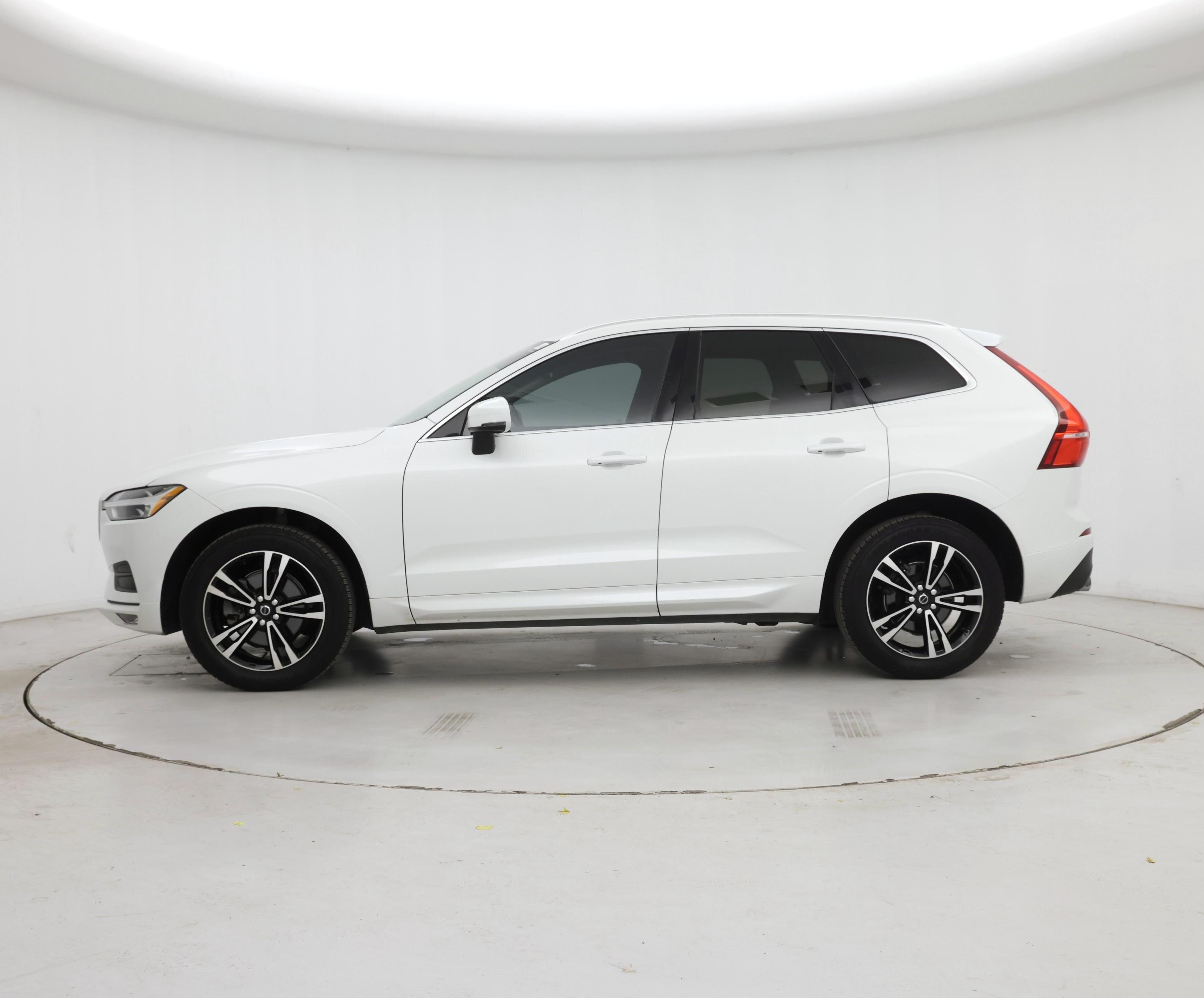 Thumbnail: 2021 Volvo XC60 - 3