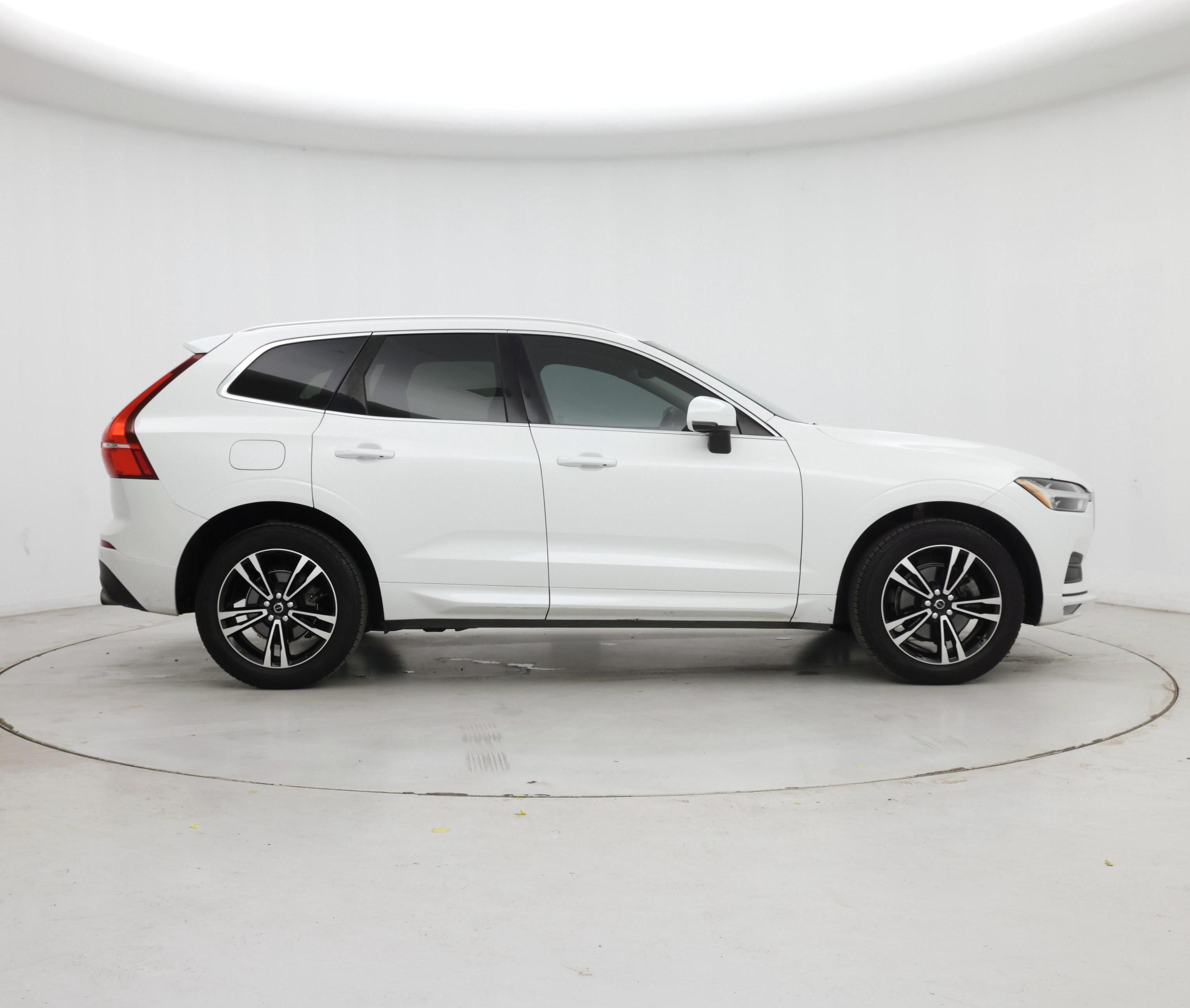 Thumbnail: 2021 Volvo XC60 - 7
