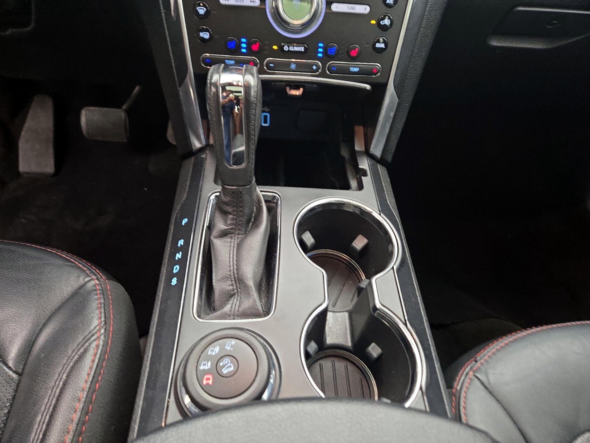 Thumbnail: 2017 Ford Explorer - 18
