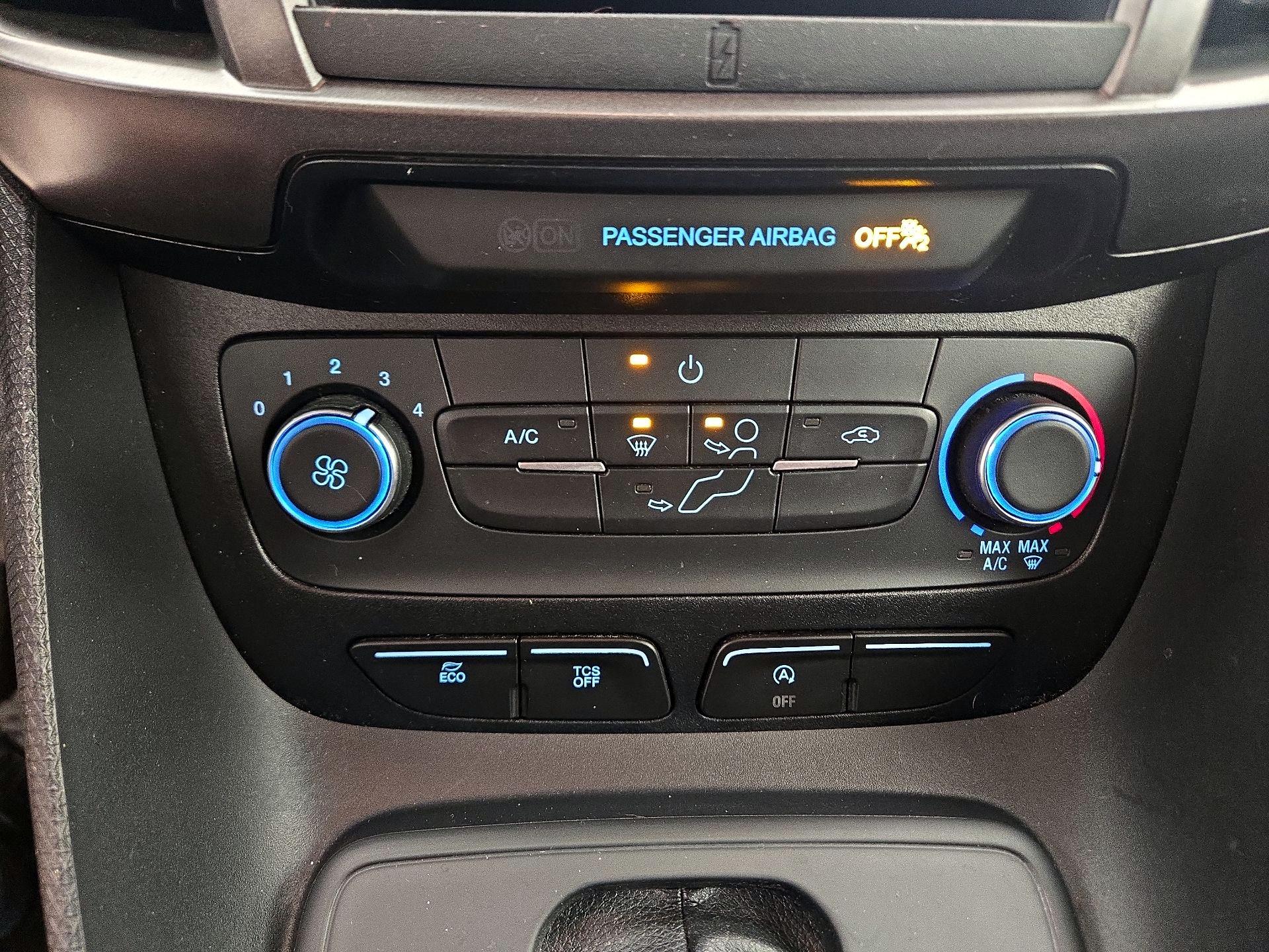 Thumbnail: 2020 Ford Transit Series - 16