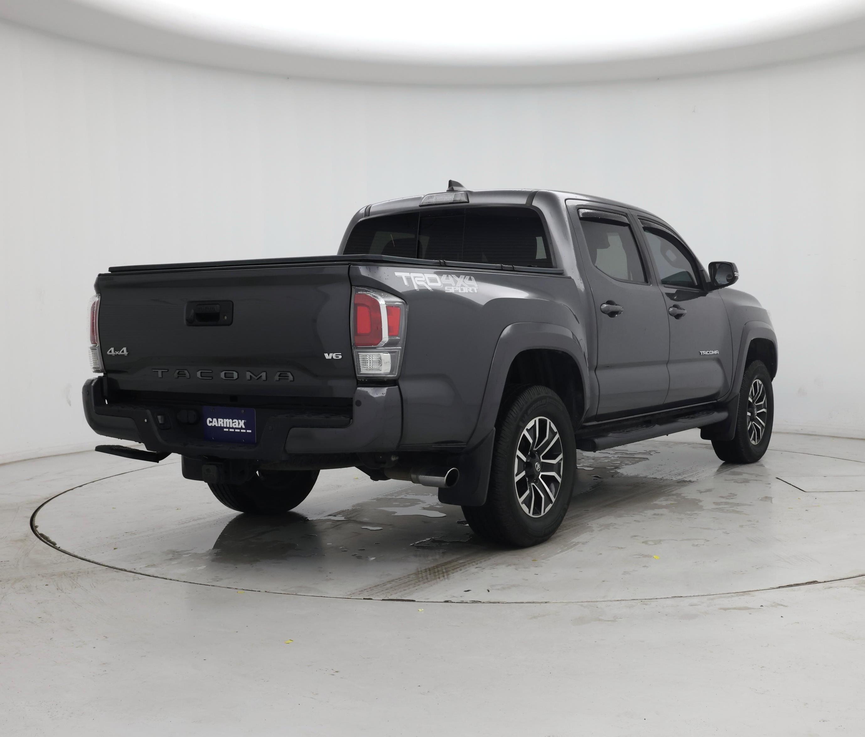 Thumbnail: 2021 Toyota Tacoma - 8