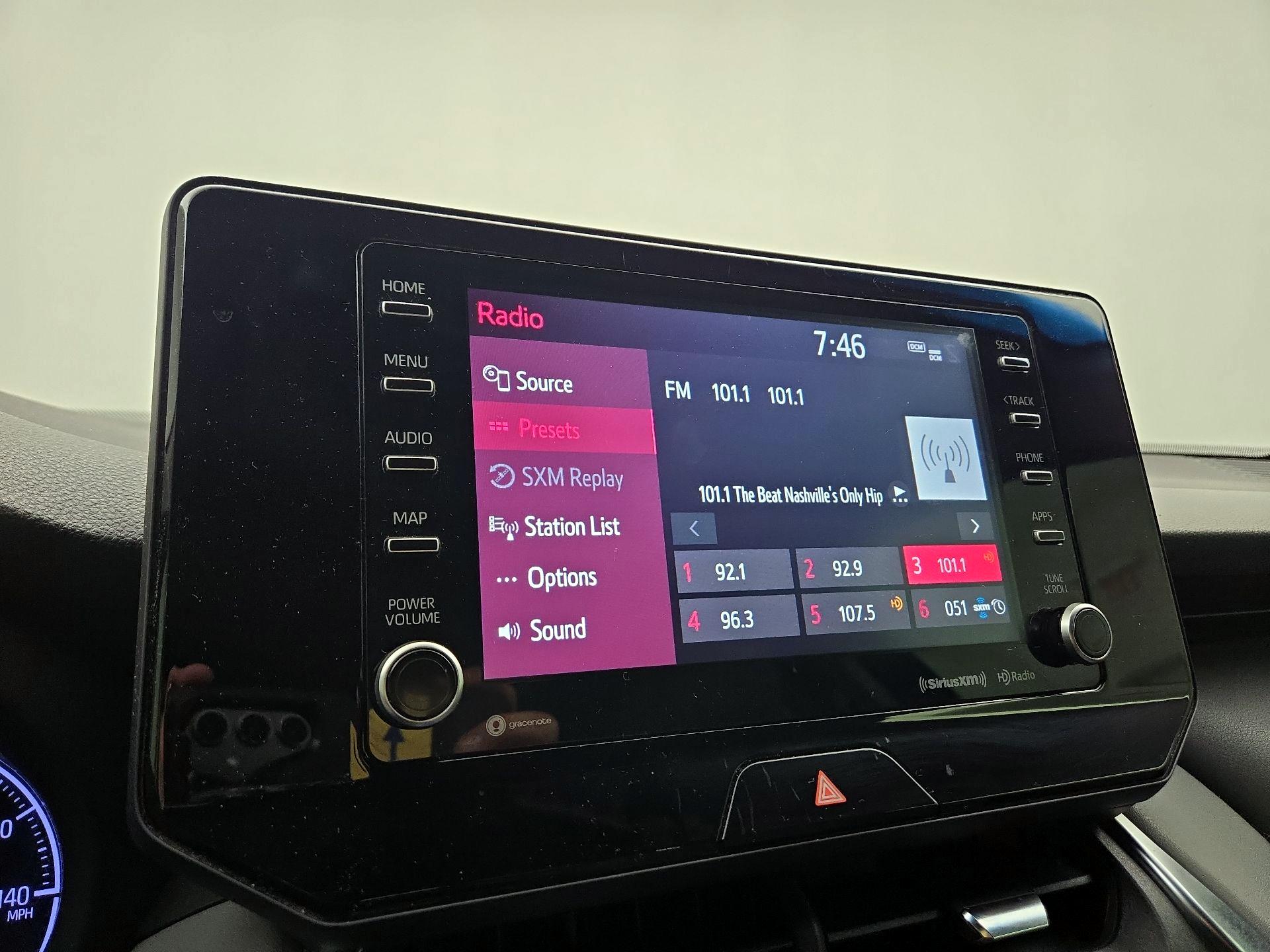 Thumbnail: 2021 Toyota Venza - 15