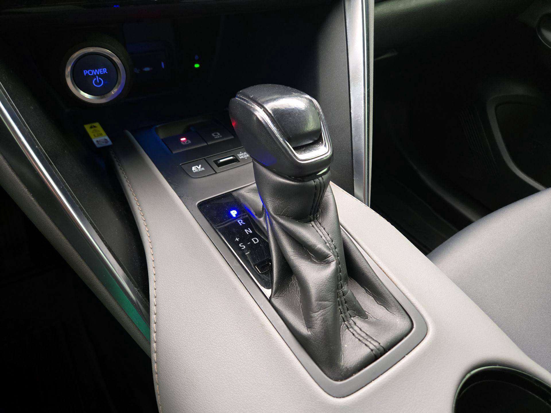 Thumbnail: 2021 Toyota Venza - 17