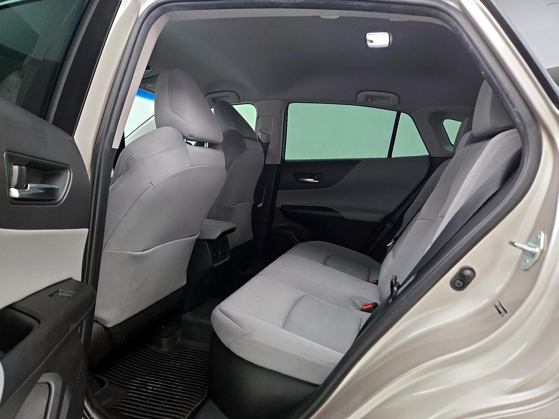 Thumbnail: 2021 Toyota Venza - 19