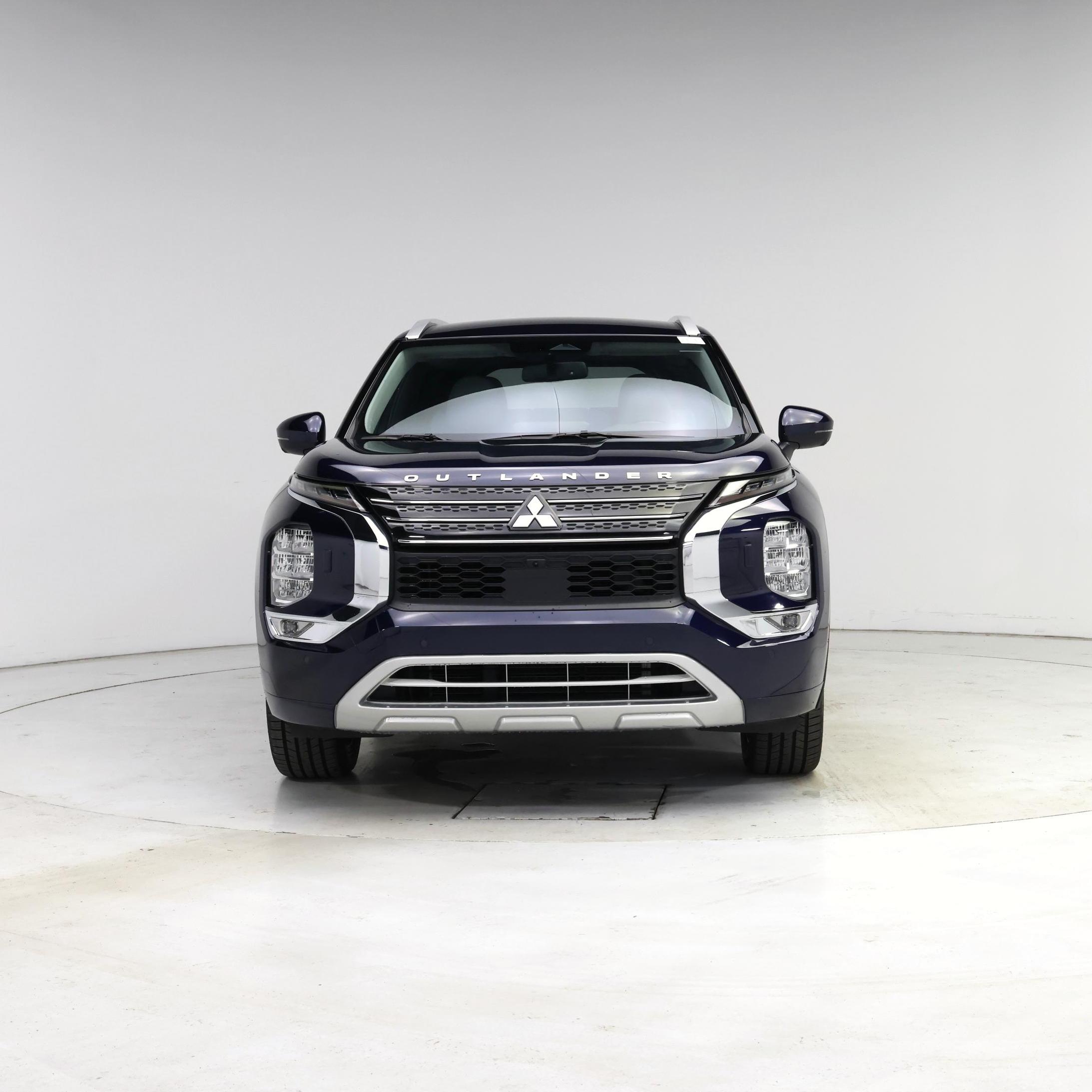 Thumbnail: 2022 Mitsubishi Outlander - 5