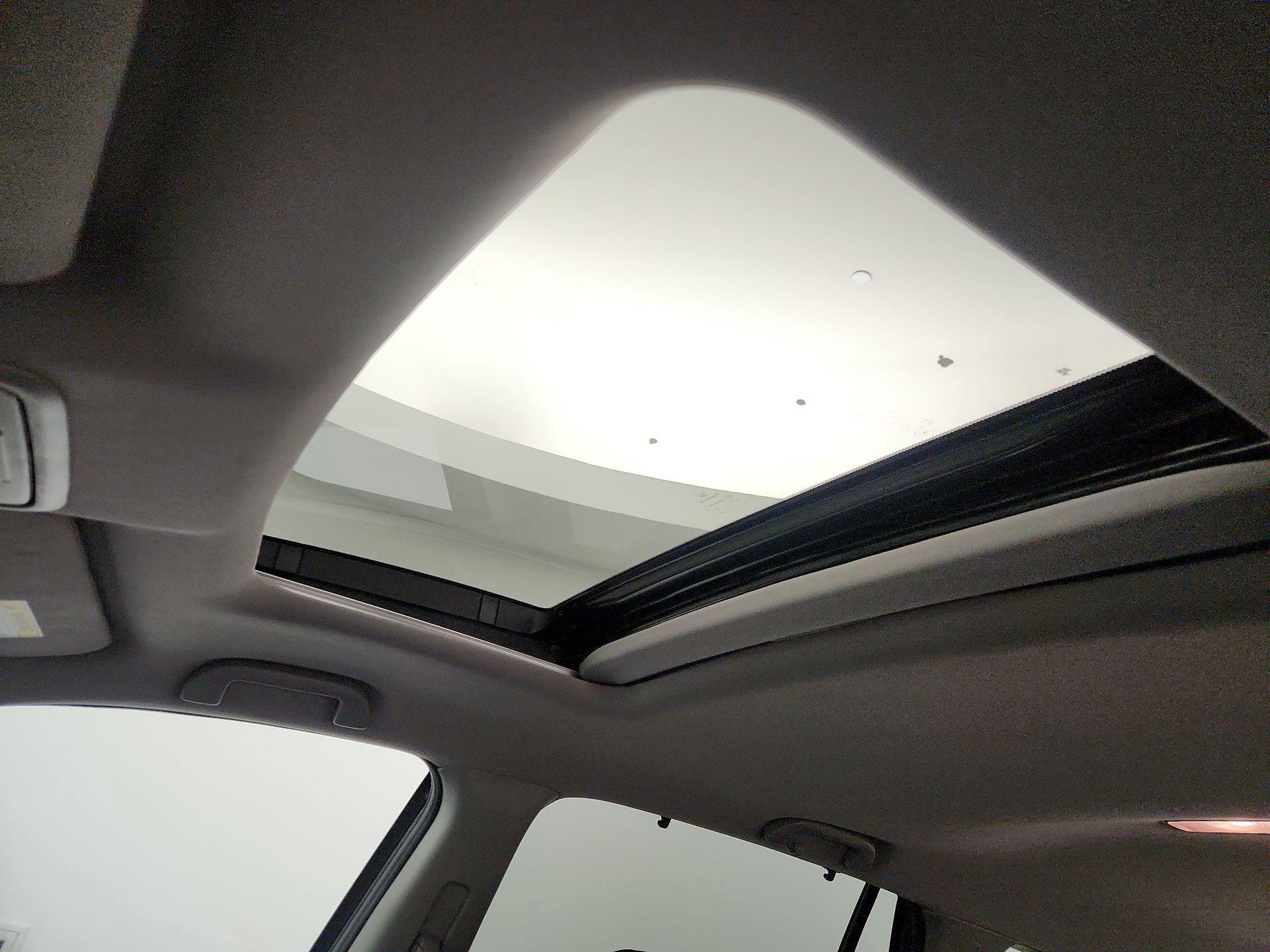 Thumbnail: 2022 Honda Pilot - 19