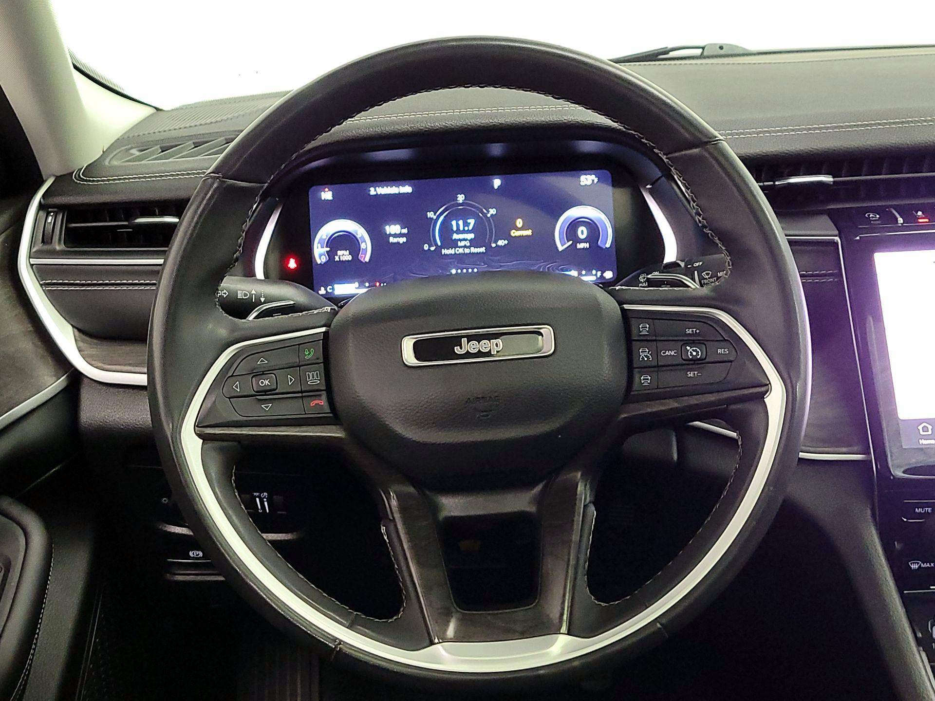Thumbnail: 2023 Jeep Grand Cherokee L - 10