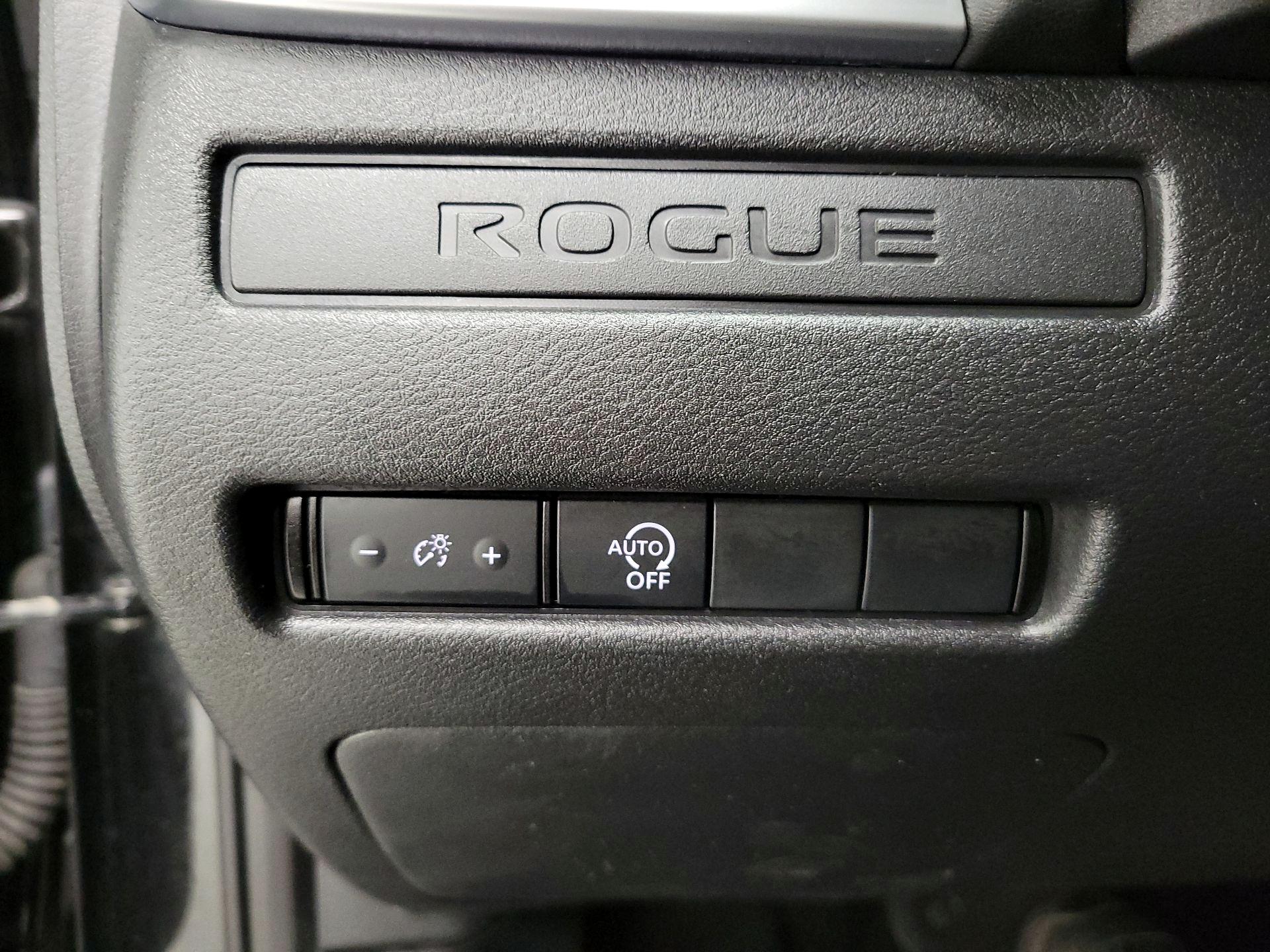 Thumbnail: 2023 Nissan Rogue - 13