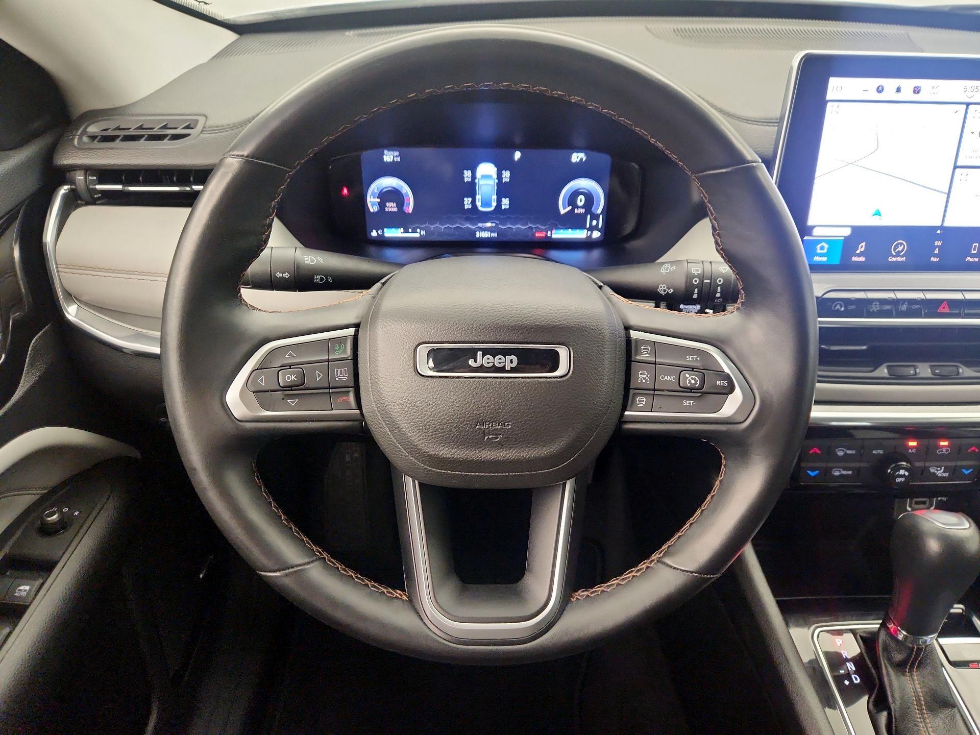 Thumbnail: 2022 Jeep Compass - 10