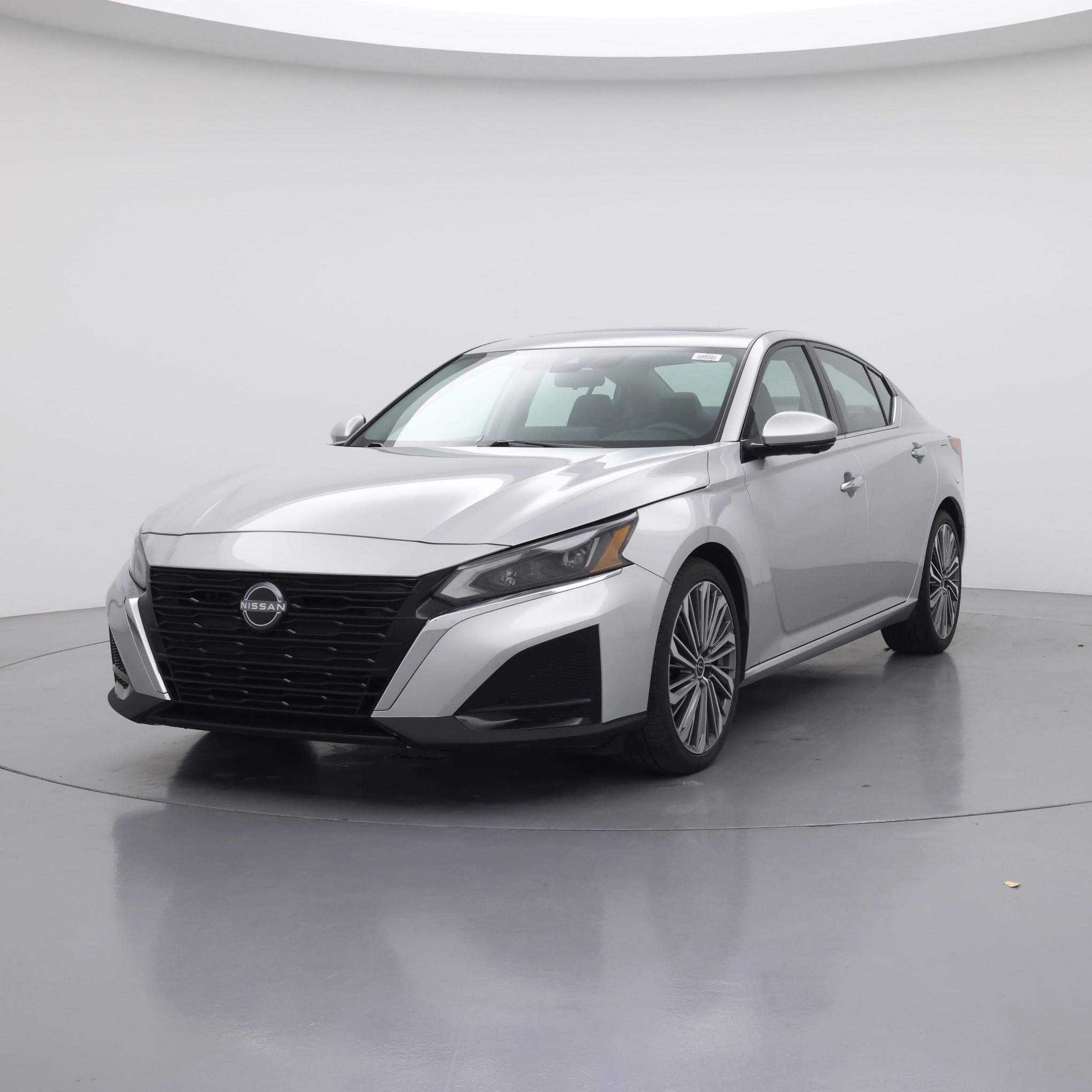 Thumbnail: 2023 Nissan Altima - 4