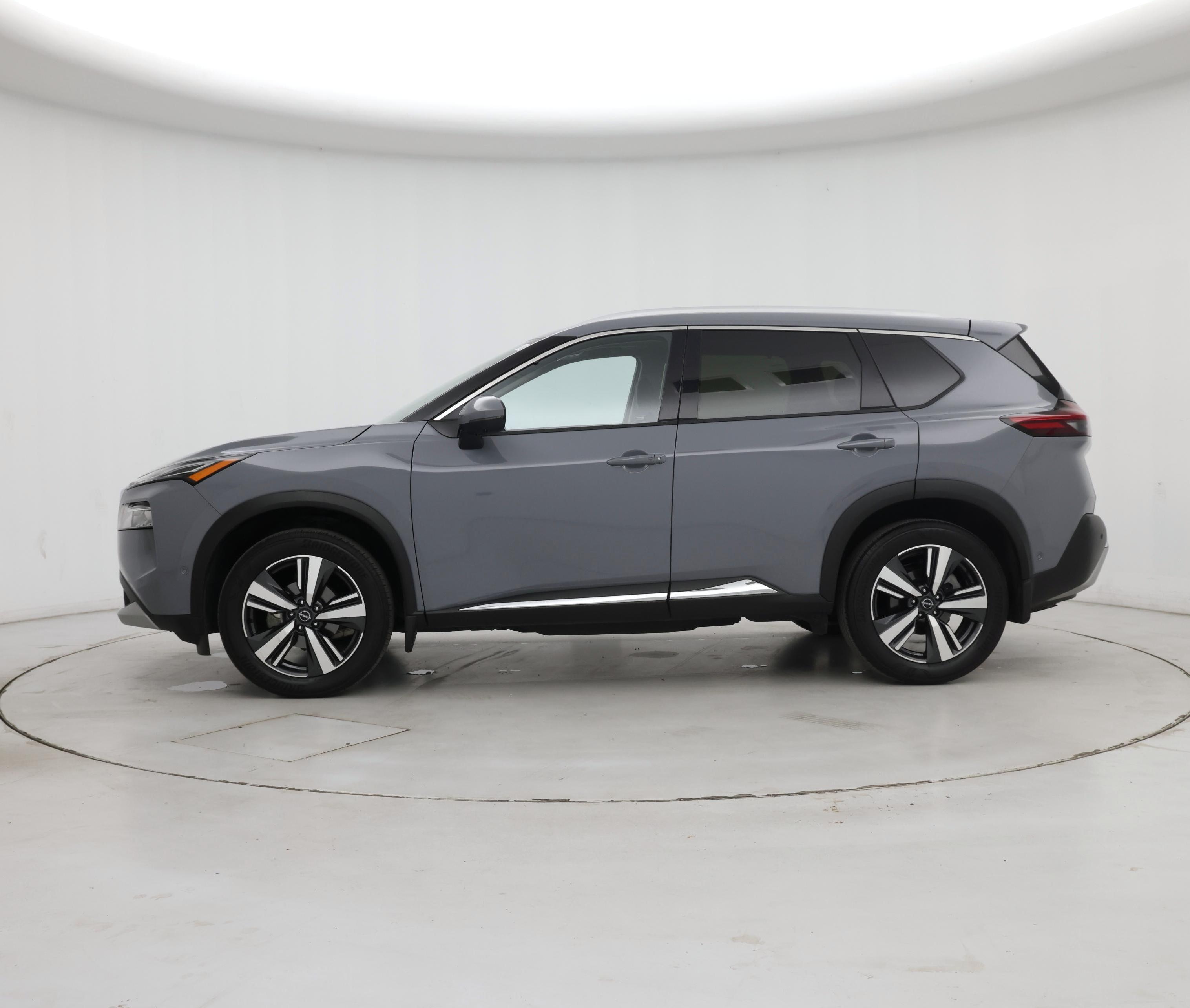 Thumbnail: 2023 Nissan Rogue - 3