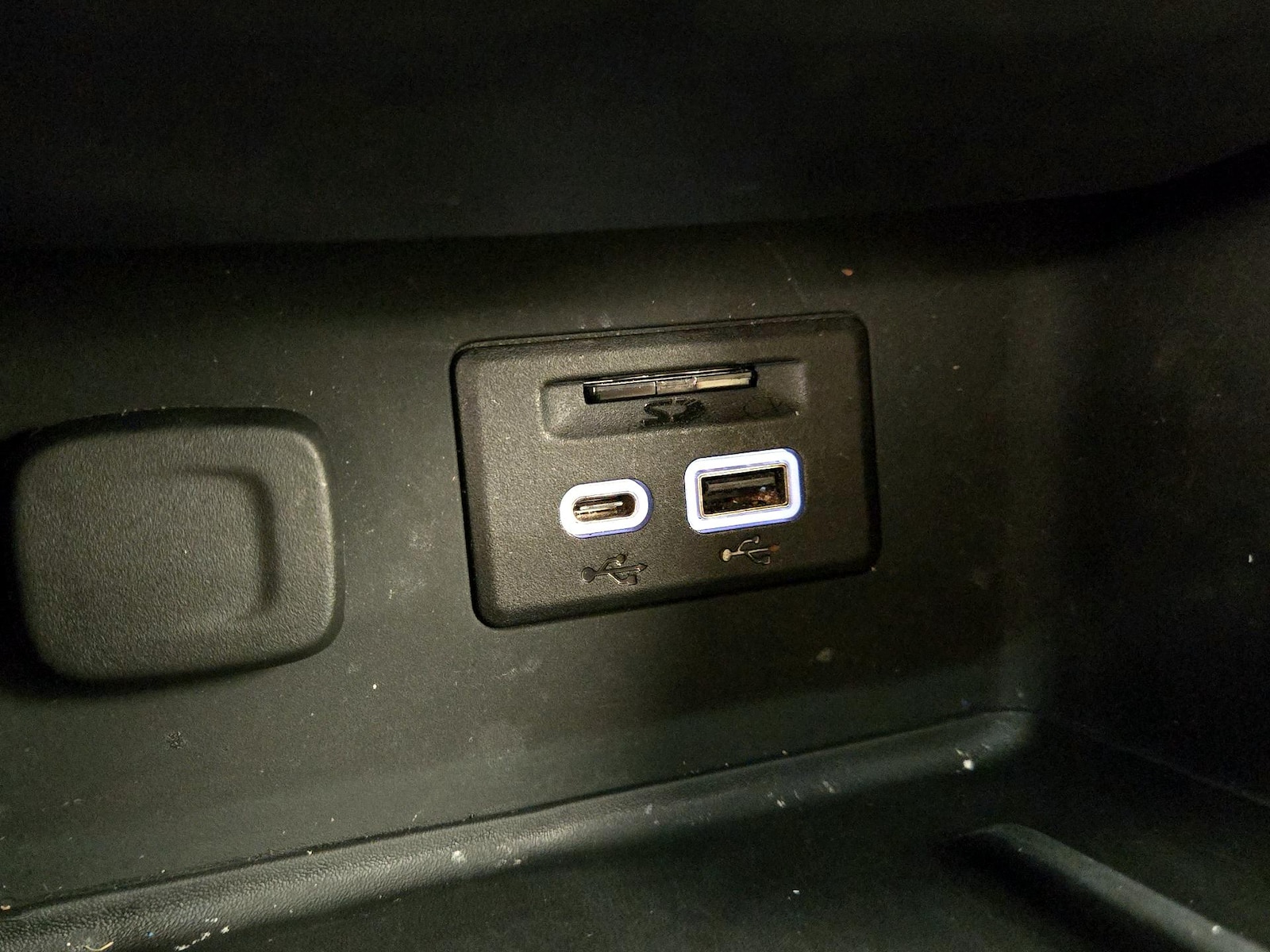 2023 GMC Acadia Denali - Photo 20