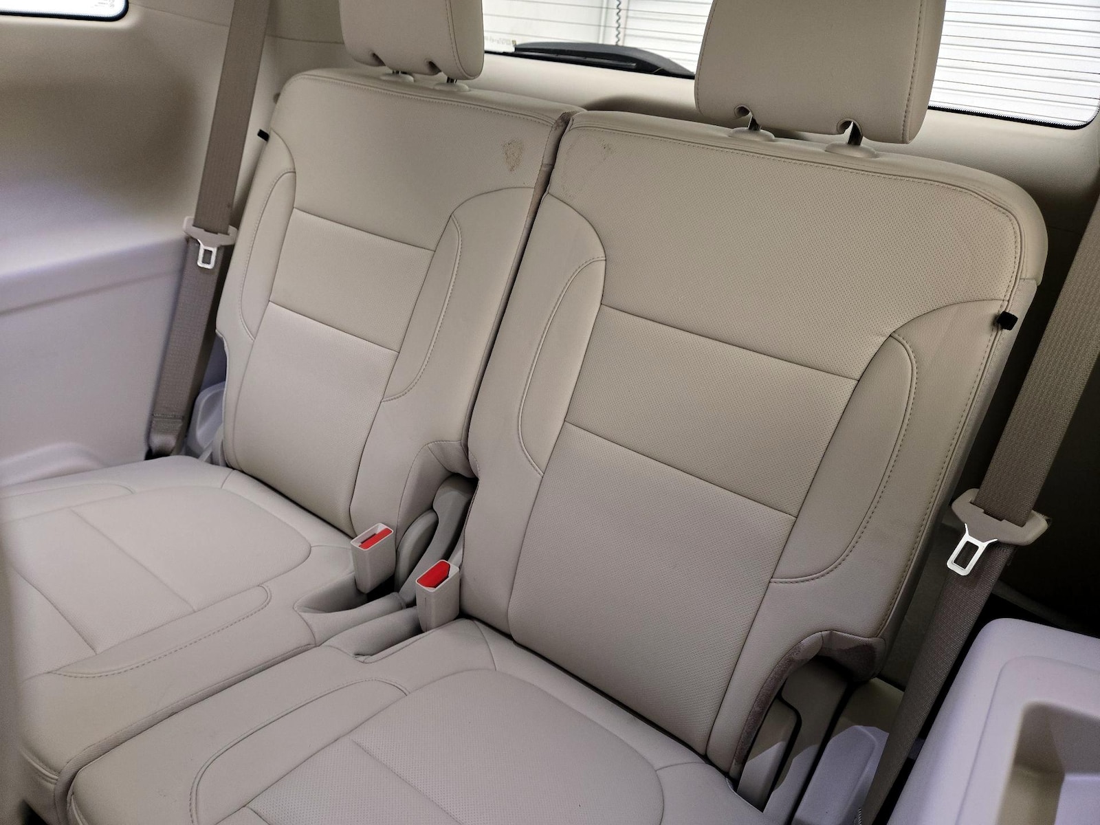 2023 GMC Acadia Denali - Photo 22