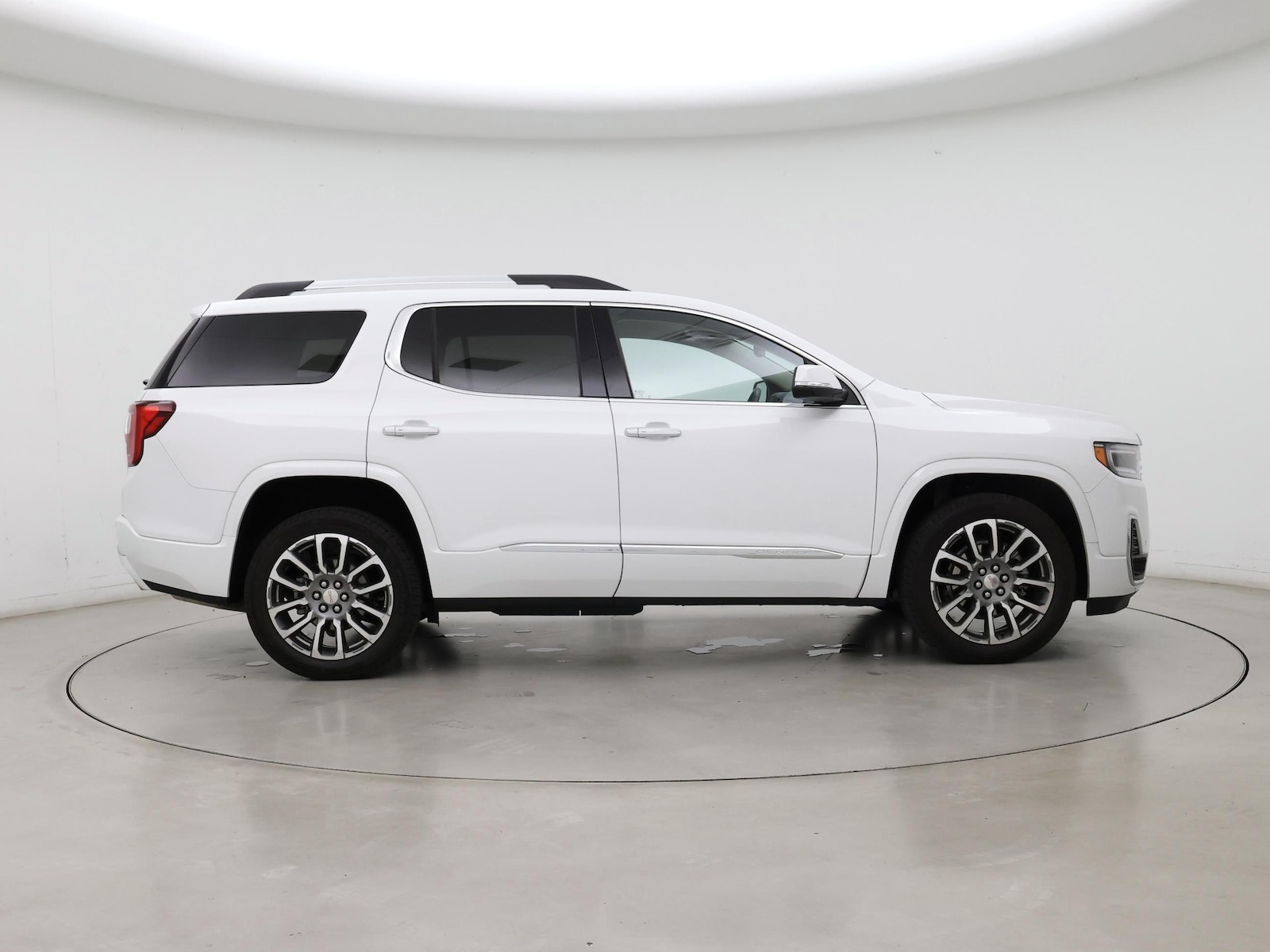 2023 GMC Acadia Denali - Photo 8